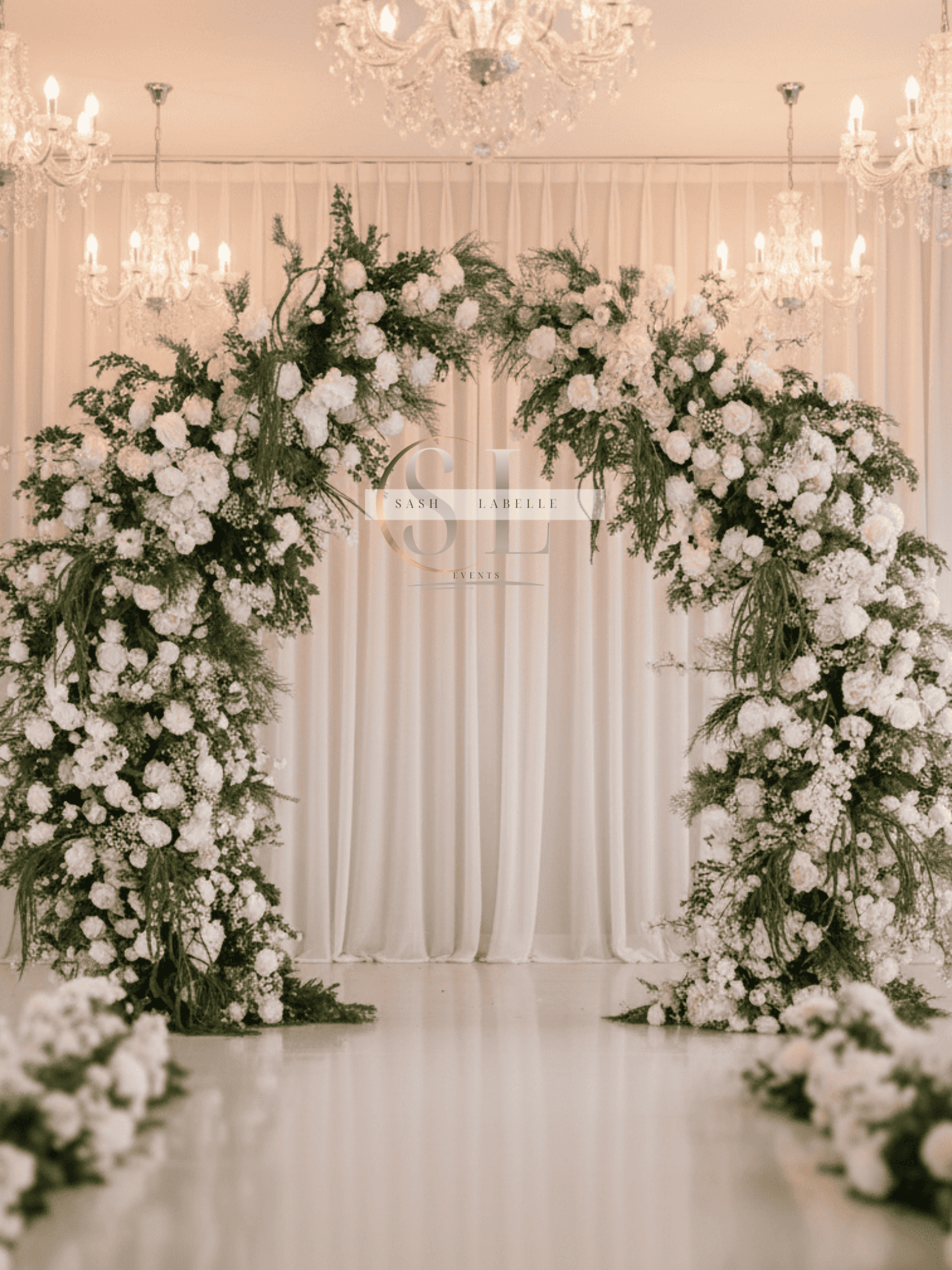horn-arch-flower-stand-for-weddings-in-regina (3).png