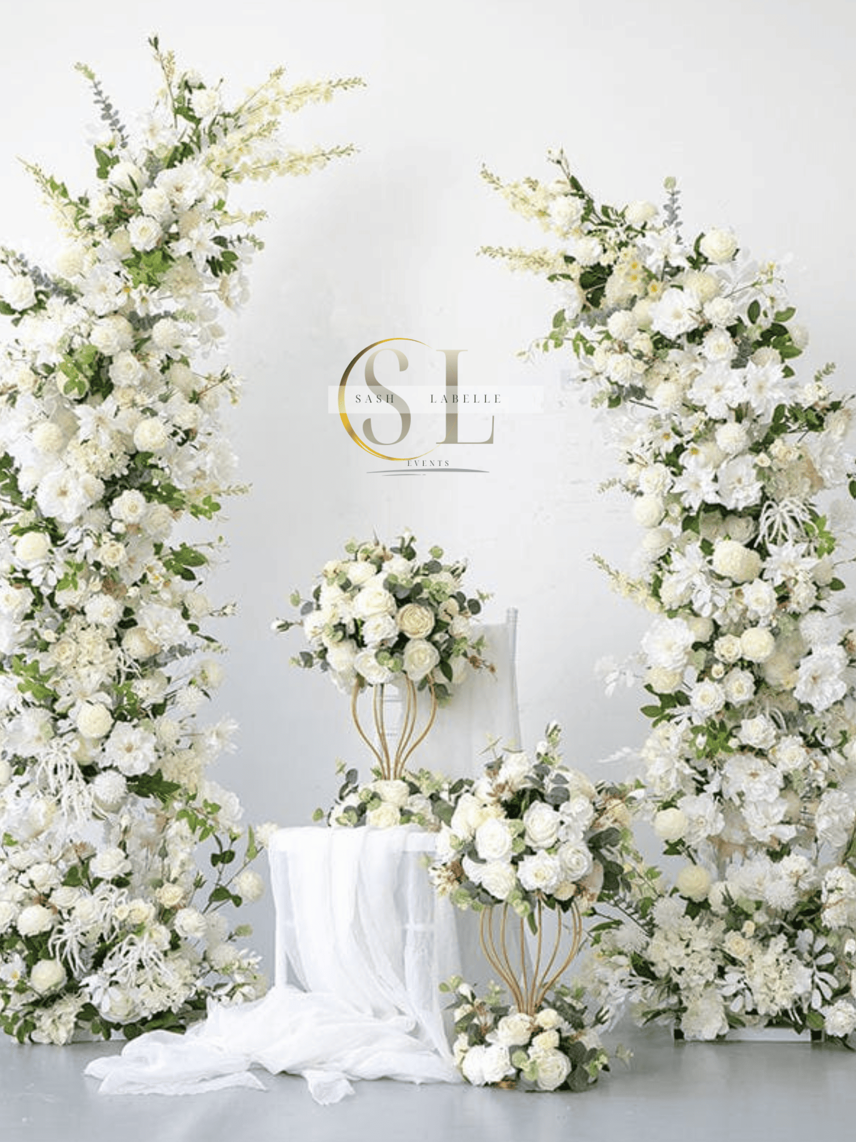 horn-arch-flower-stand-for-weddings-in-regina (4).png