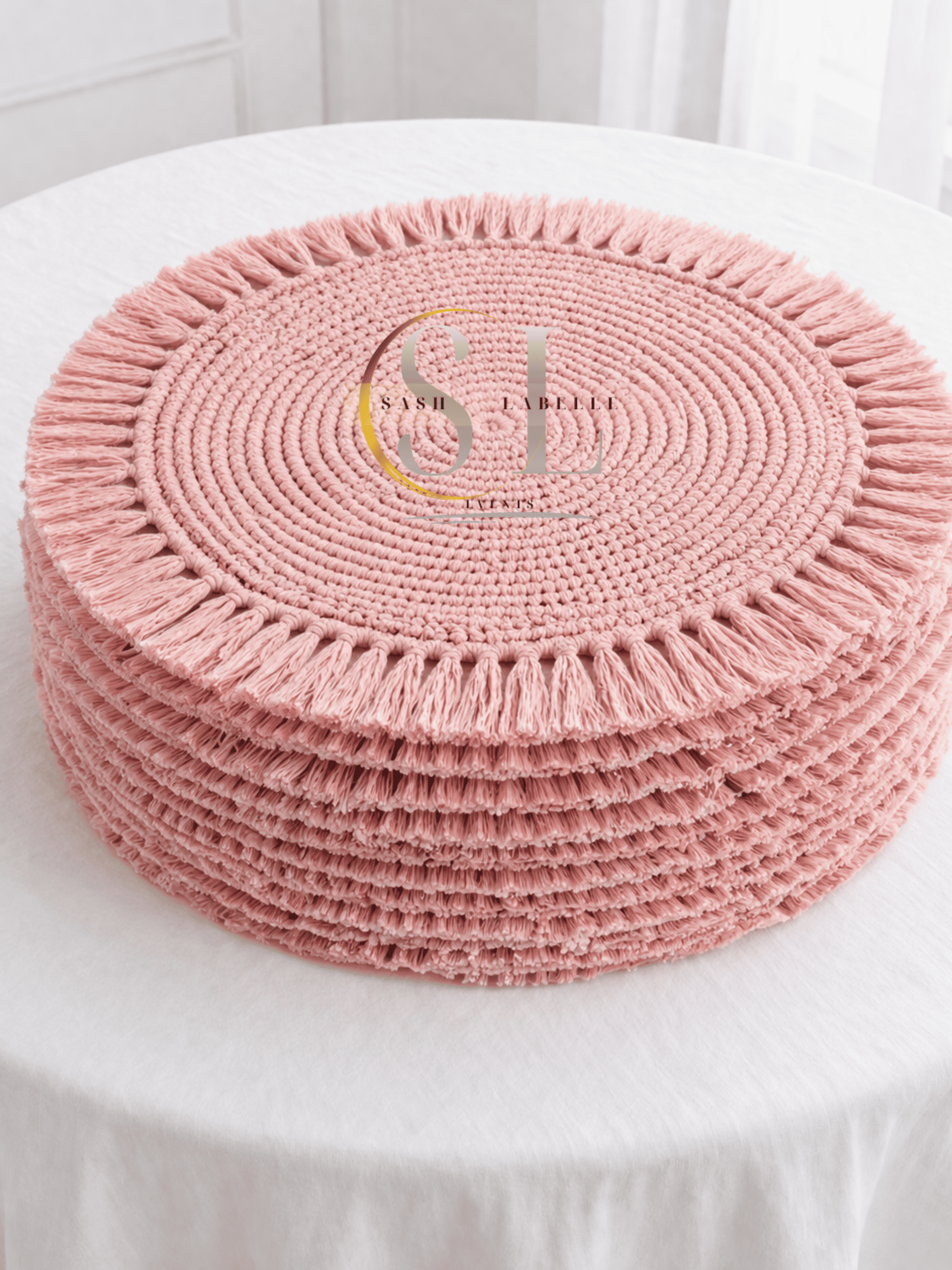boho-rattan-placemats-for-rent-in-regina (9).png