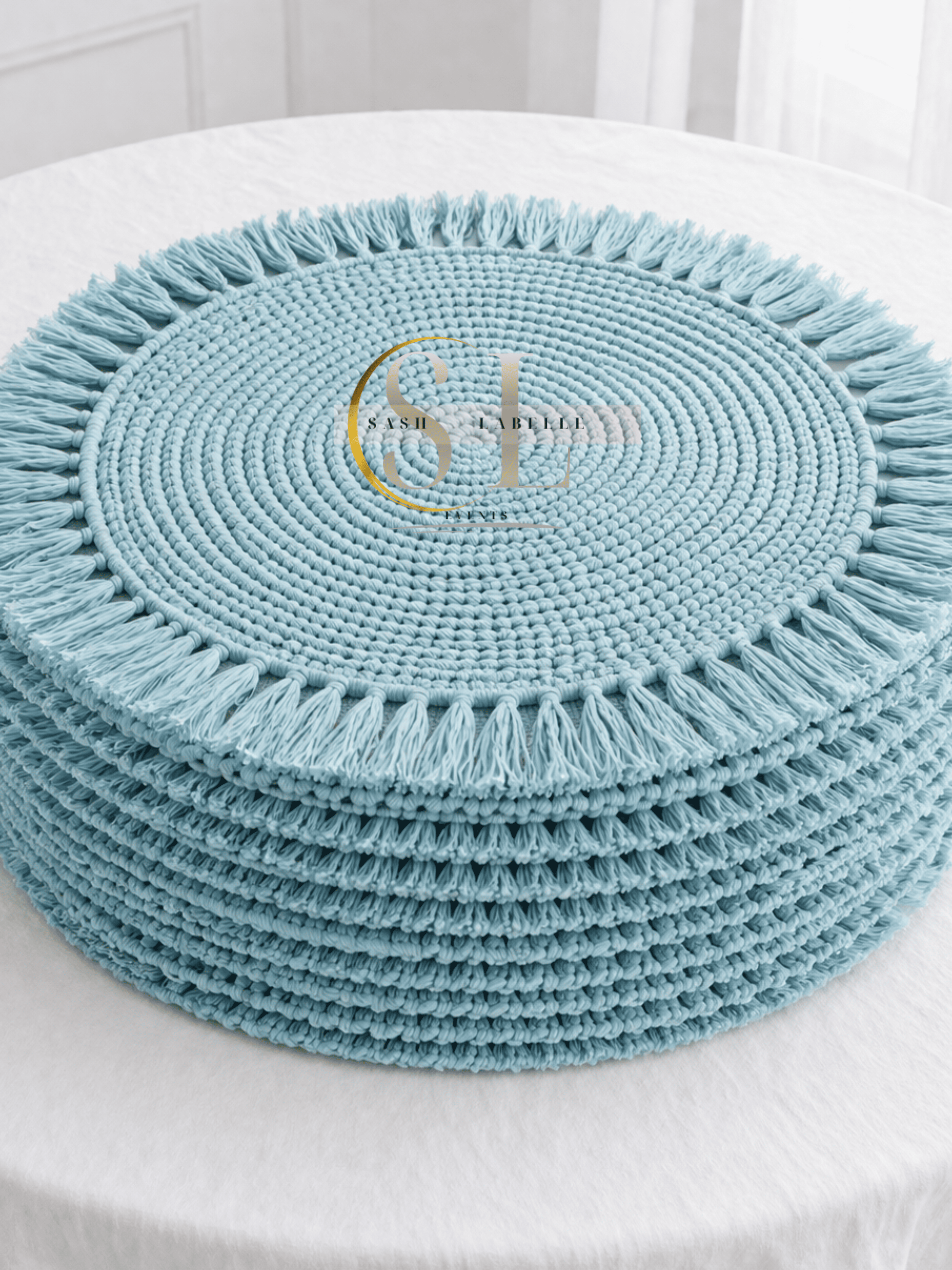 boho-rattan-placemats-for-rent-in-regina (10).png