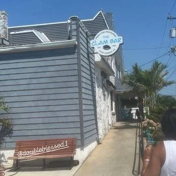 Trish @ Clam Bar (Point Lookout)