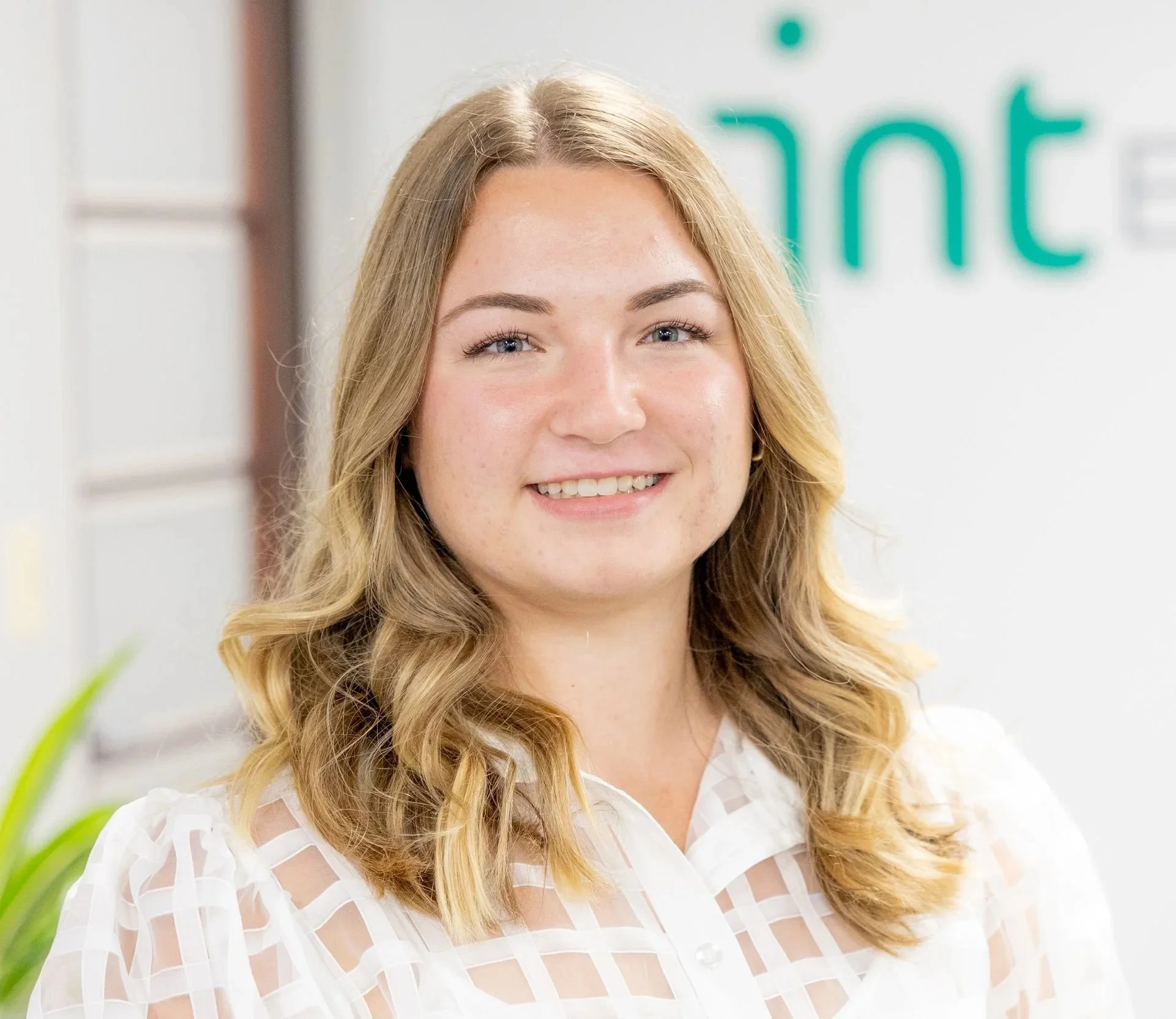 Maddie Close Paraplanner at INT Wealth Planning