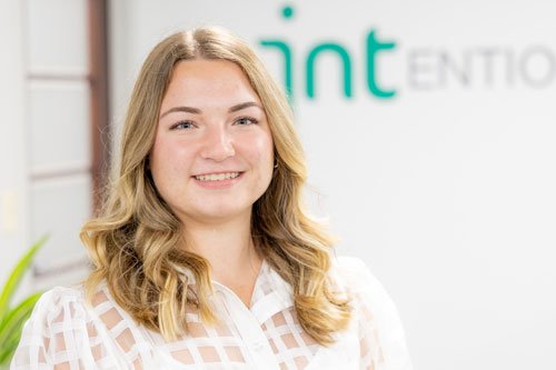 Maddie Close, Paraplanner at INT Wealth Planning