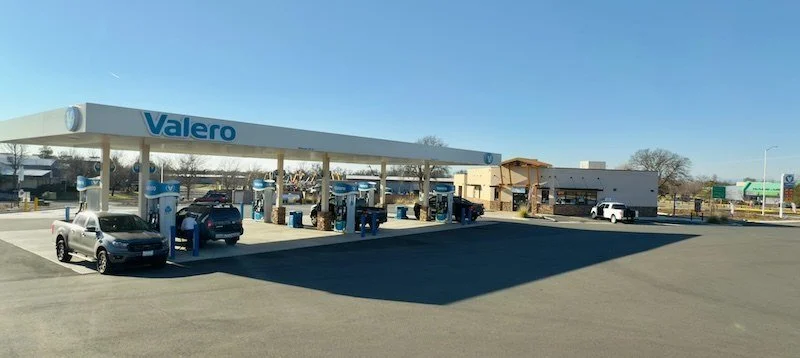 crossroads-gas-station-mini-mart-car-wash-gallery-cda-construction.jpg