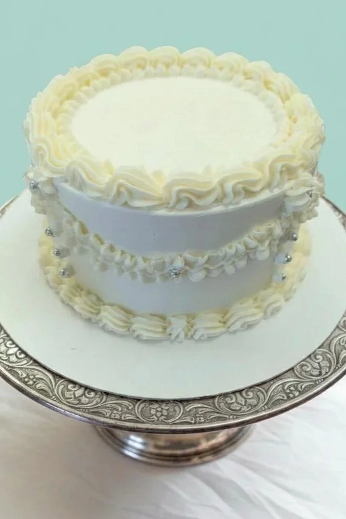 Vintage Lambeth Cake