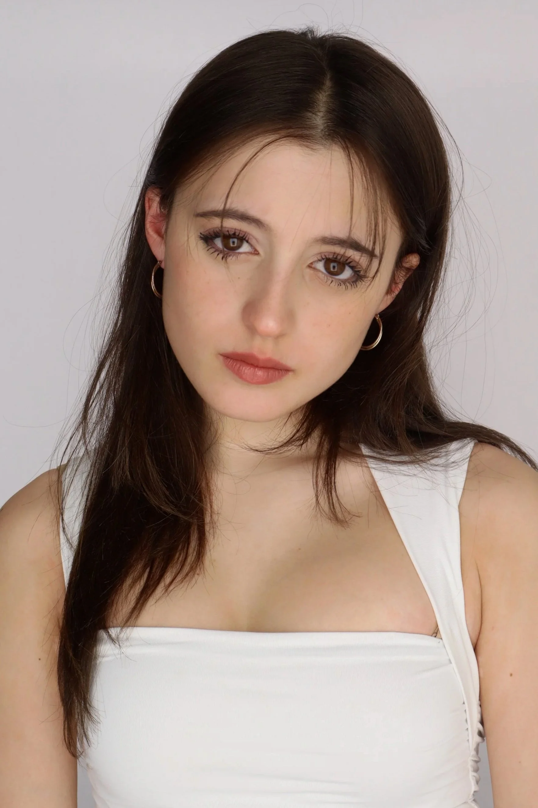 Alexis Helmer Headshot