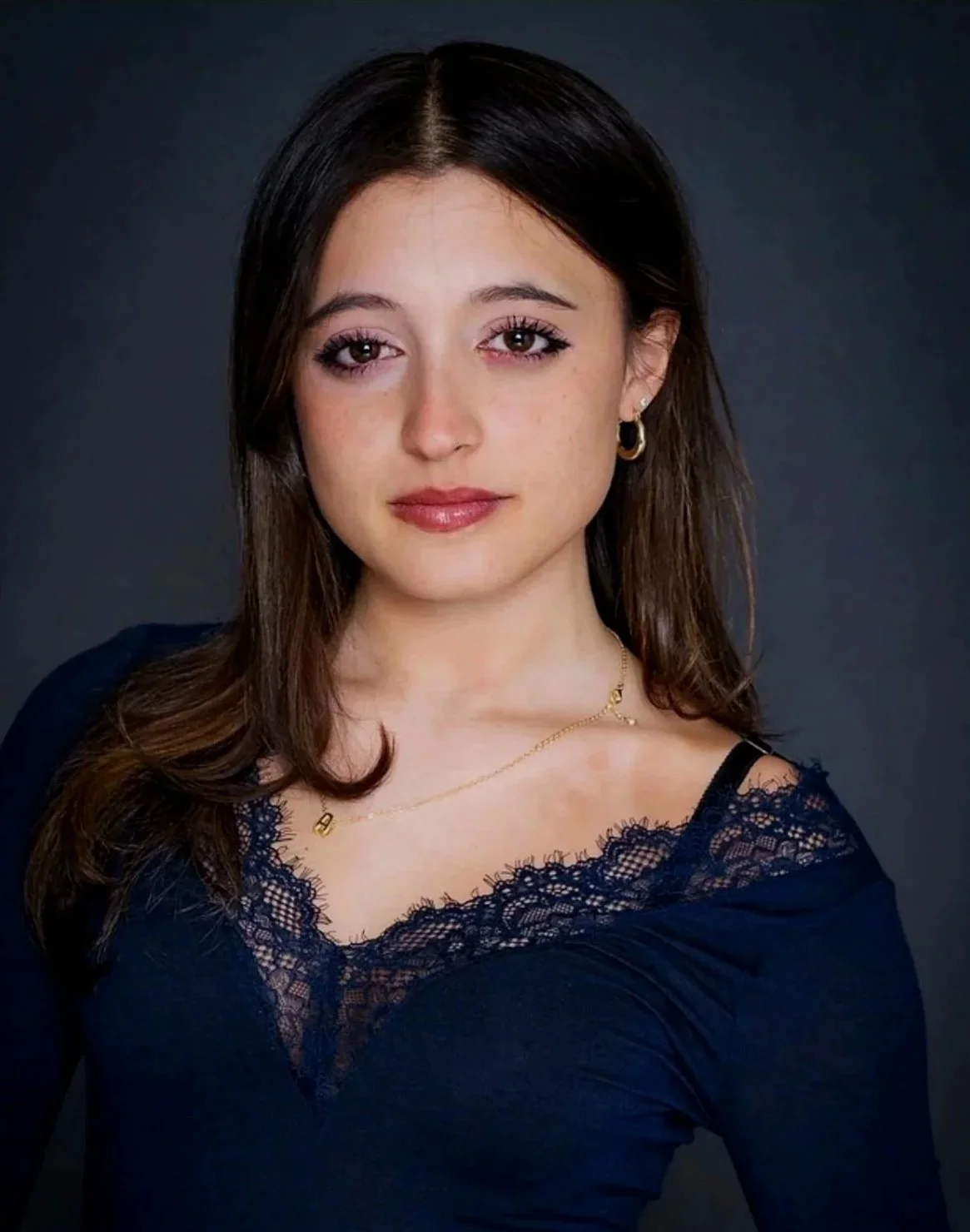 Headshot of Alexis Helmer