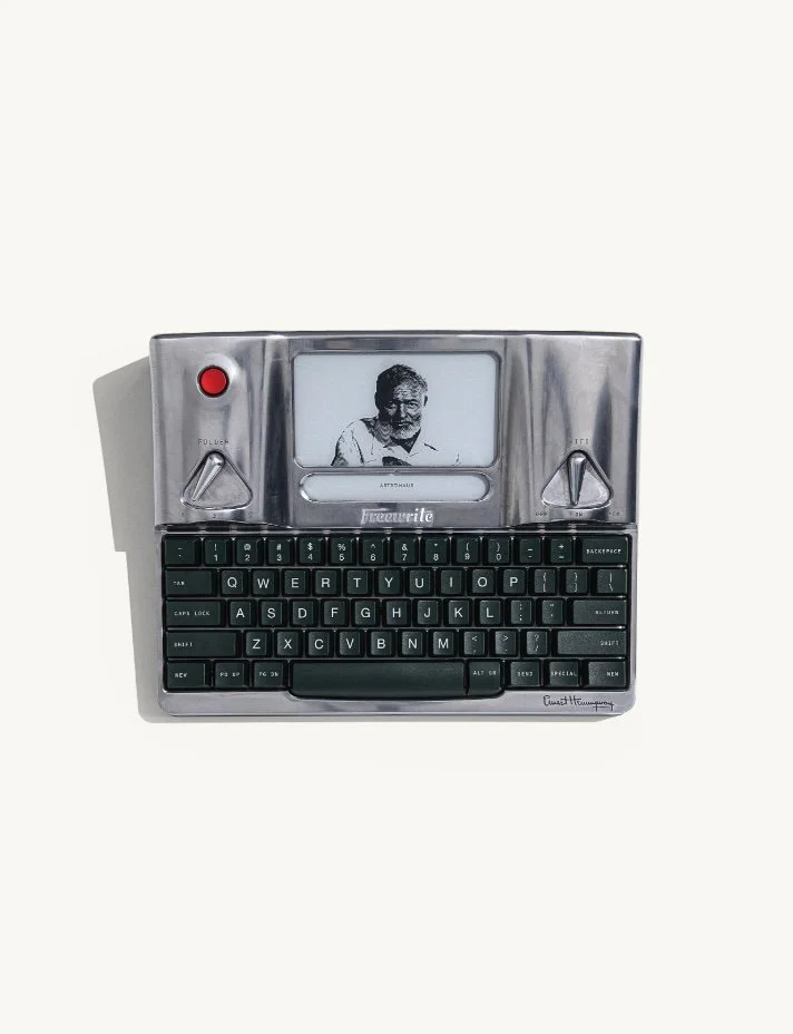 Ernest Hemingwrite Smart Typewriter