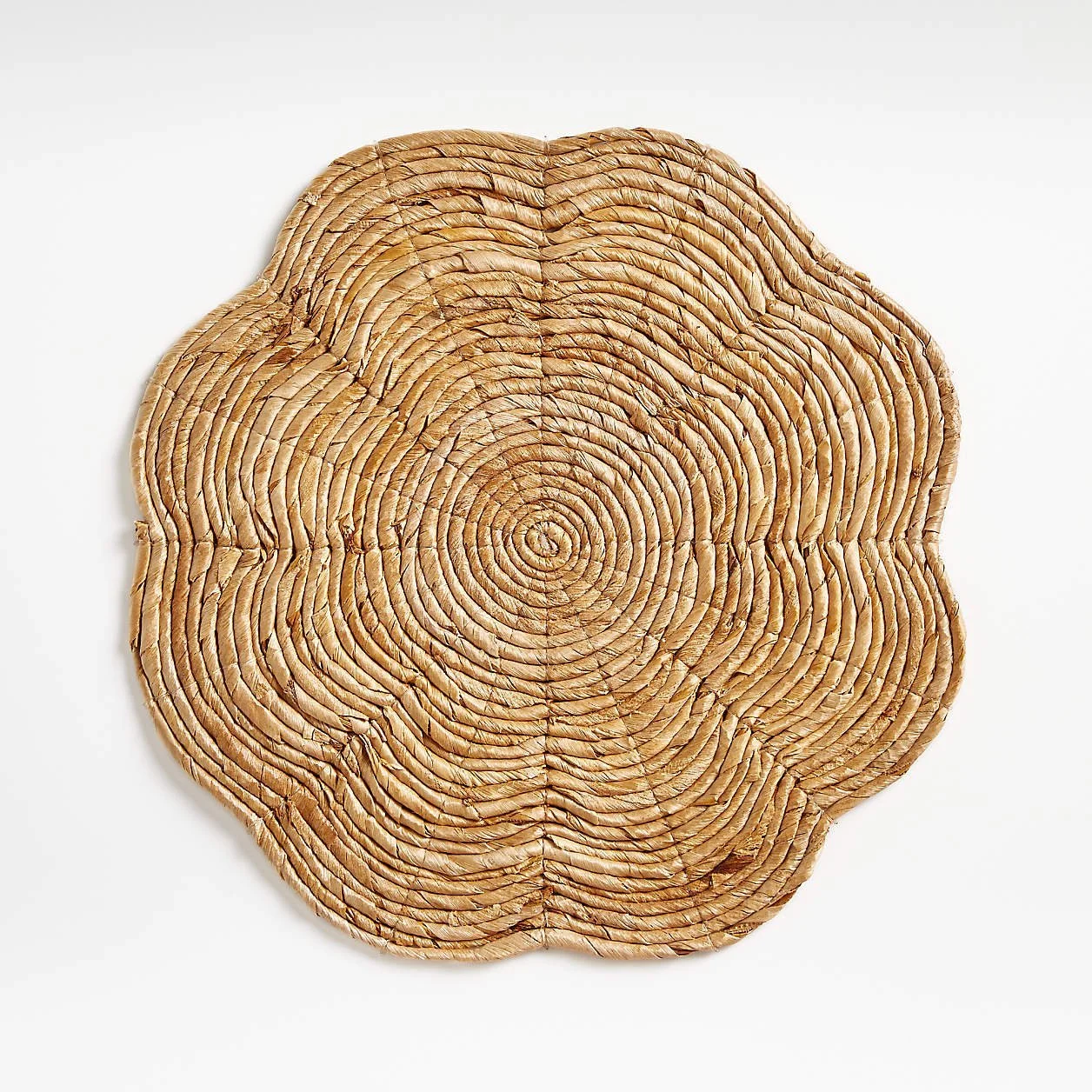 Crate &amp; Barrel Petal Fiber Flower-Shaped Placemat