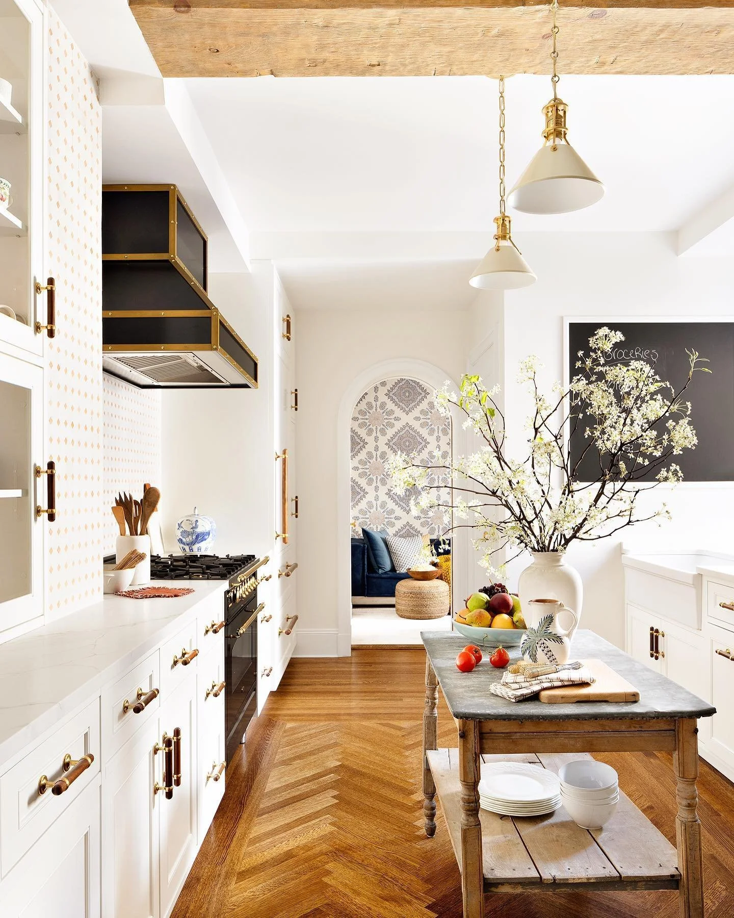 KITCHEN MUST-HAVES