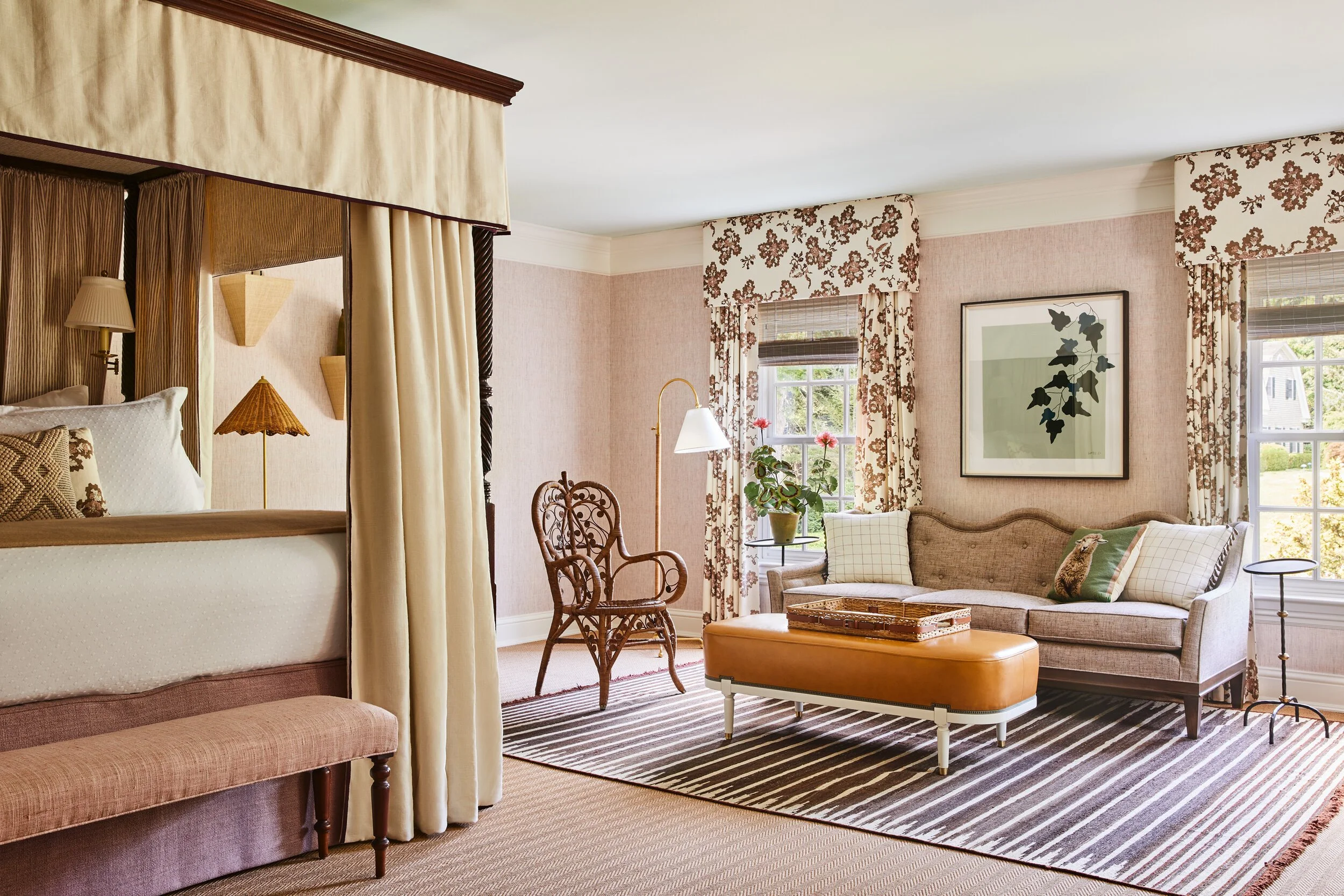 Mayflower_Room_26_Premium_006.jpg