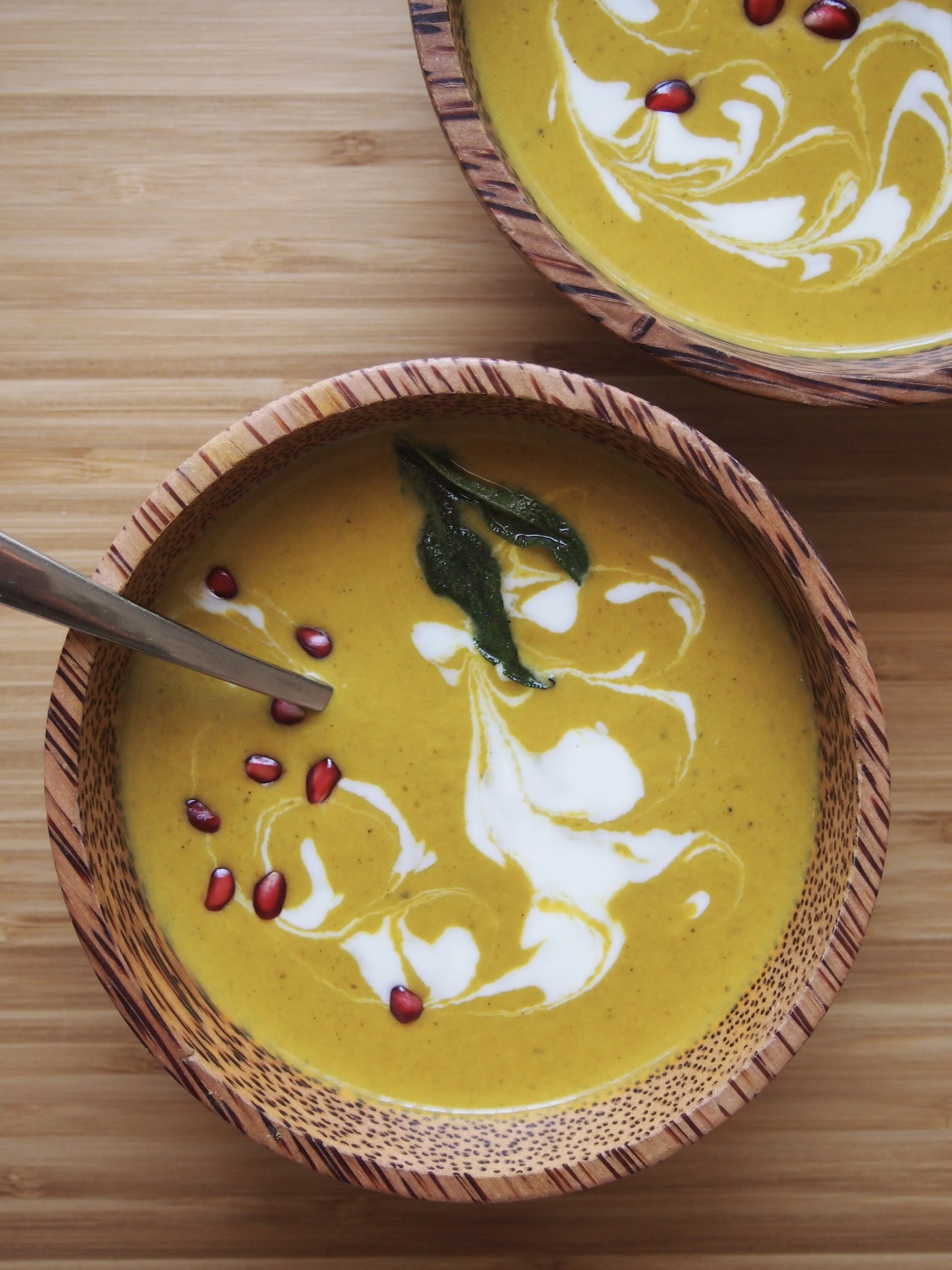 Pumpkin Squash Coconut Curry Soup