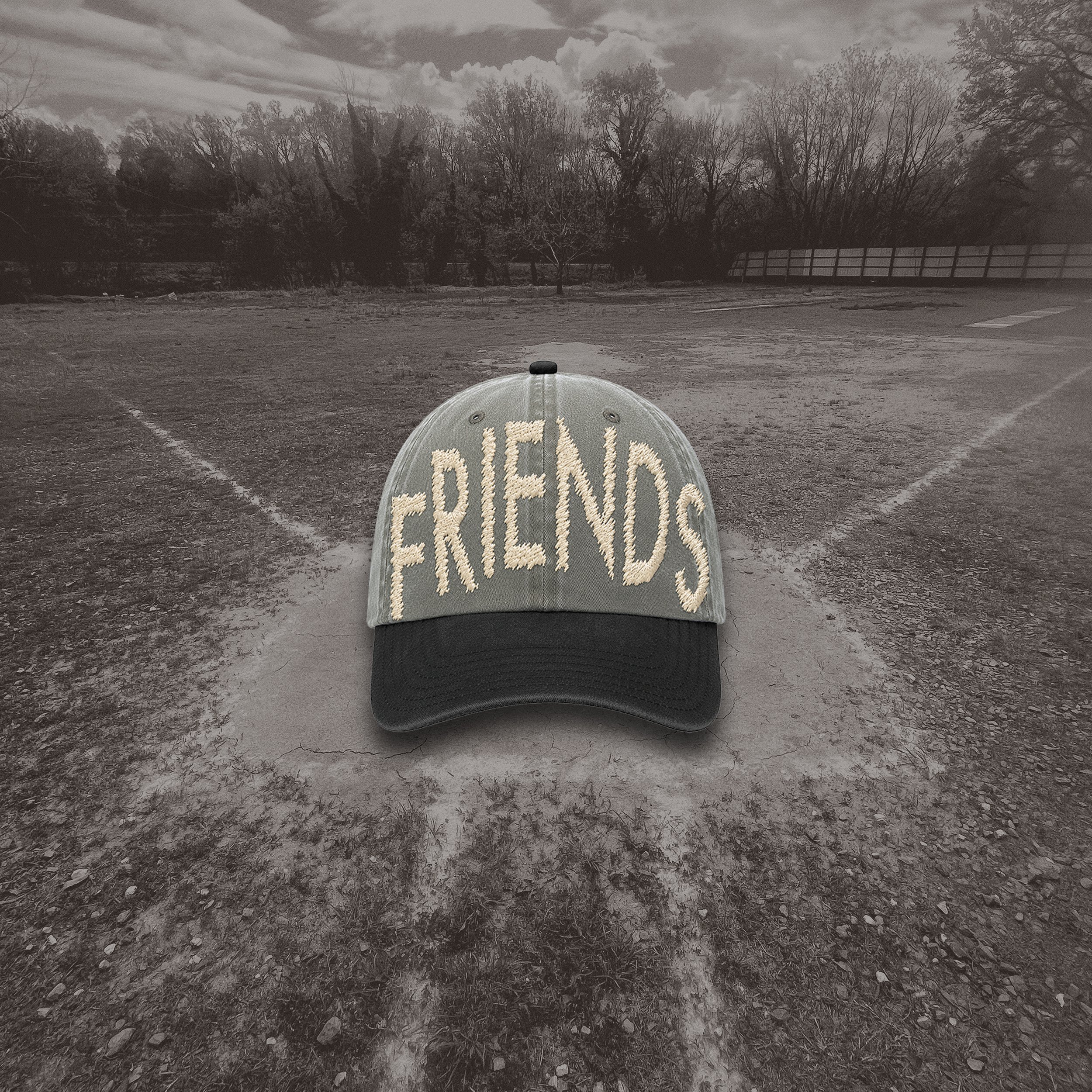 "Friends Forever" baseball cap