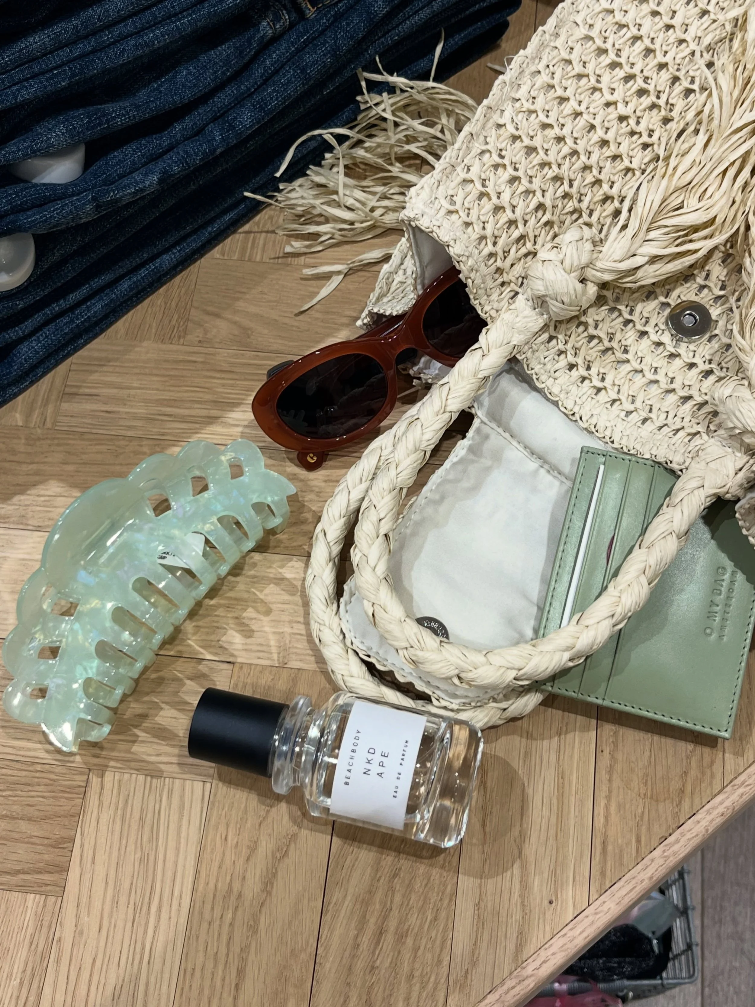 Sommerstemning b&aring;de ute og inne om dagen☀️🌺🌼

#sommer #shopping