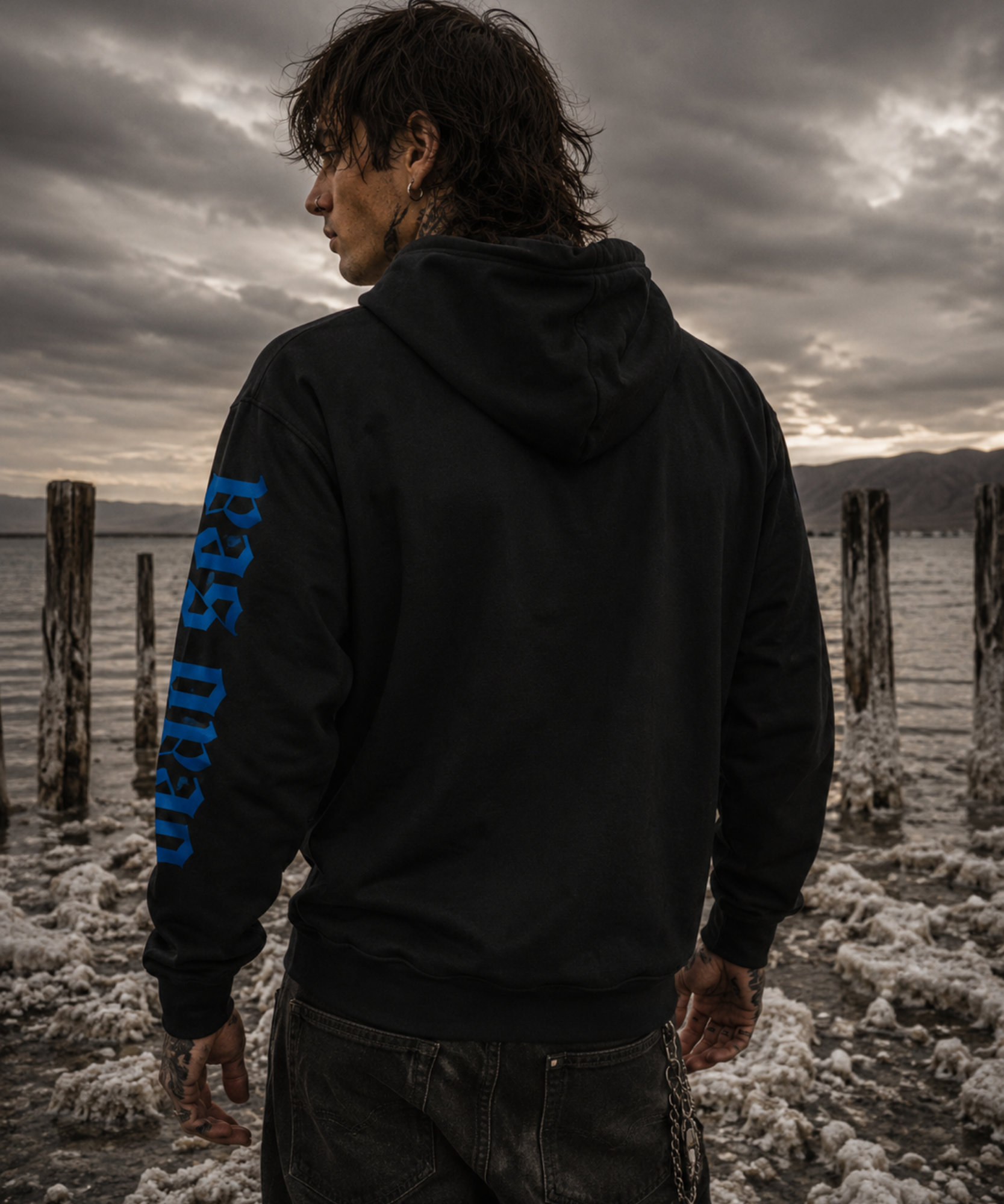 (1)Back Unisex King Kraken Hoodie.png