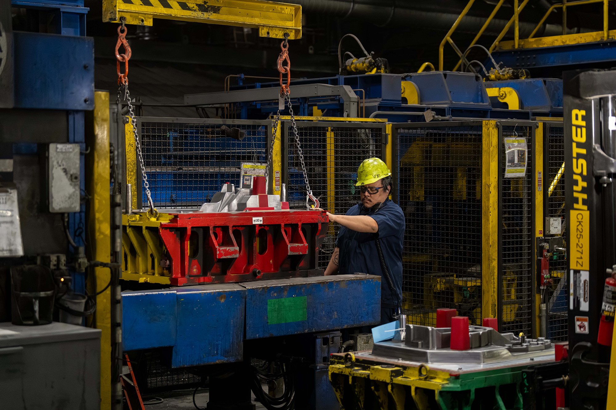 Modern metalcasting facility with advanced manufacturing equipment.