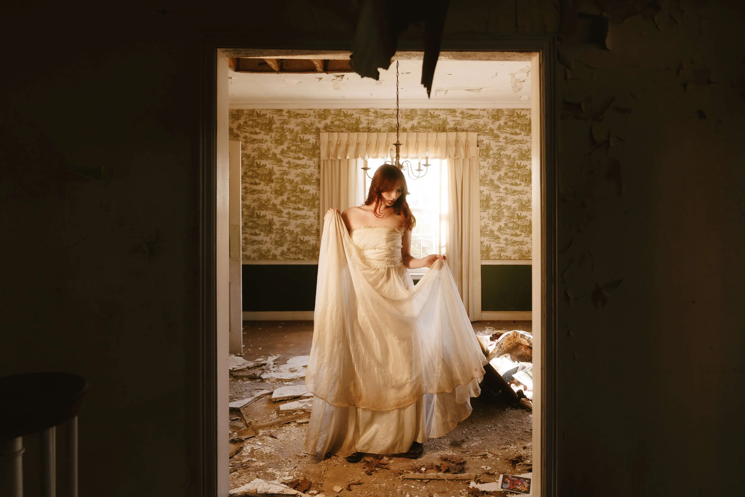 dreamy-film-photography-for-music-artist-aestrea.jpg