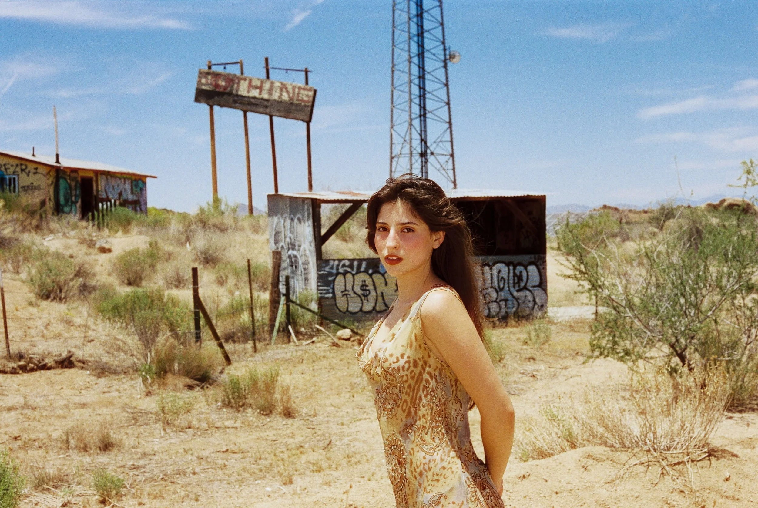desert-film-photography-for-music-artist-andrea-2.jpg