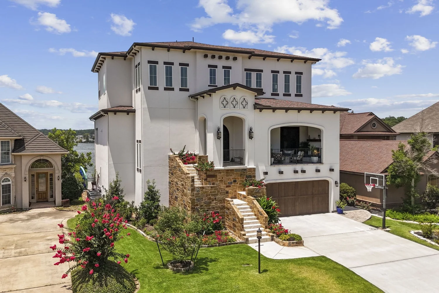 Green Cove lake house in Conroe, Texas