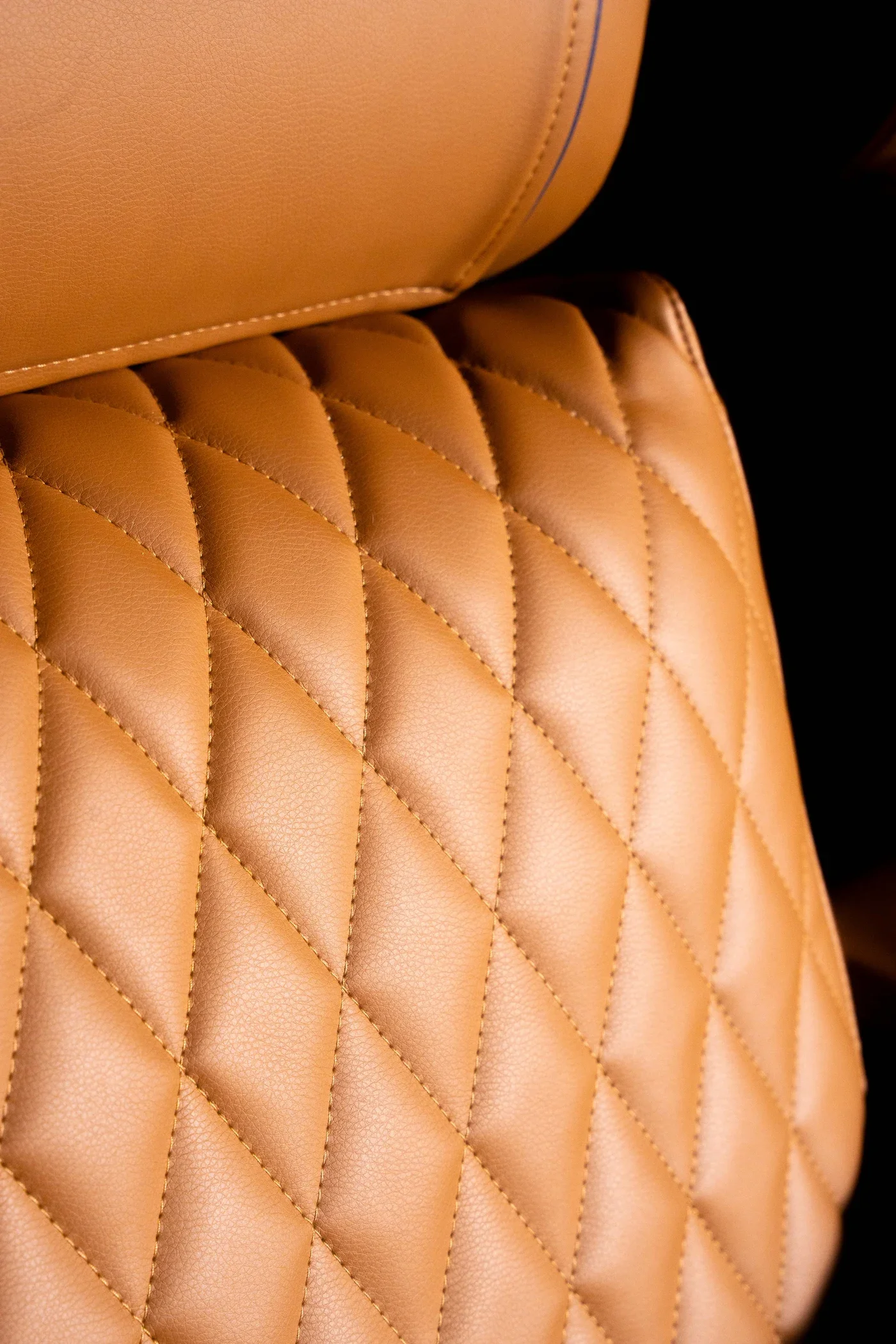 7Starluxe Theater-WEBREADY.webp