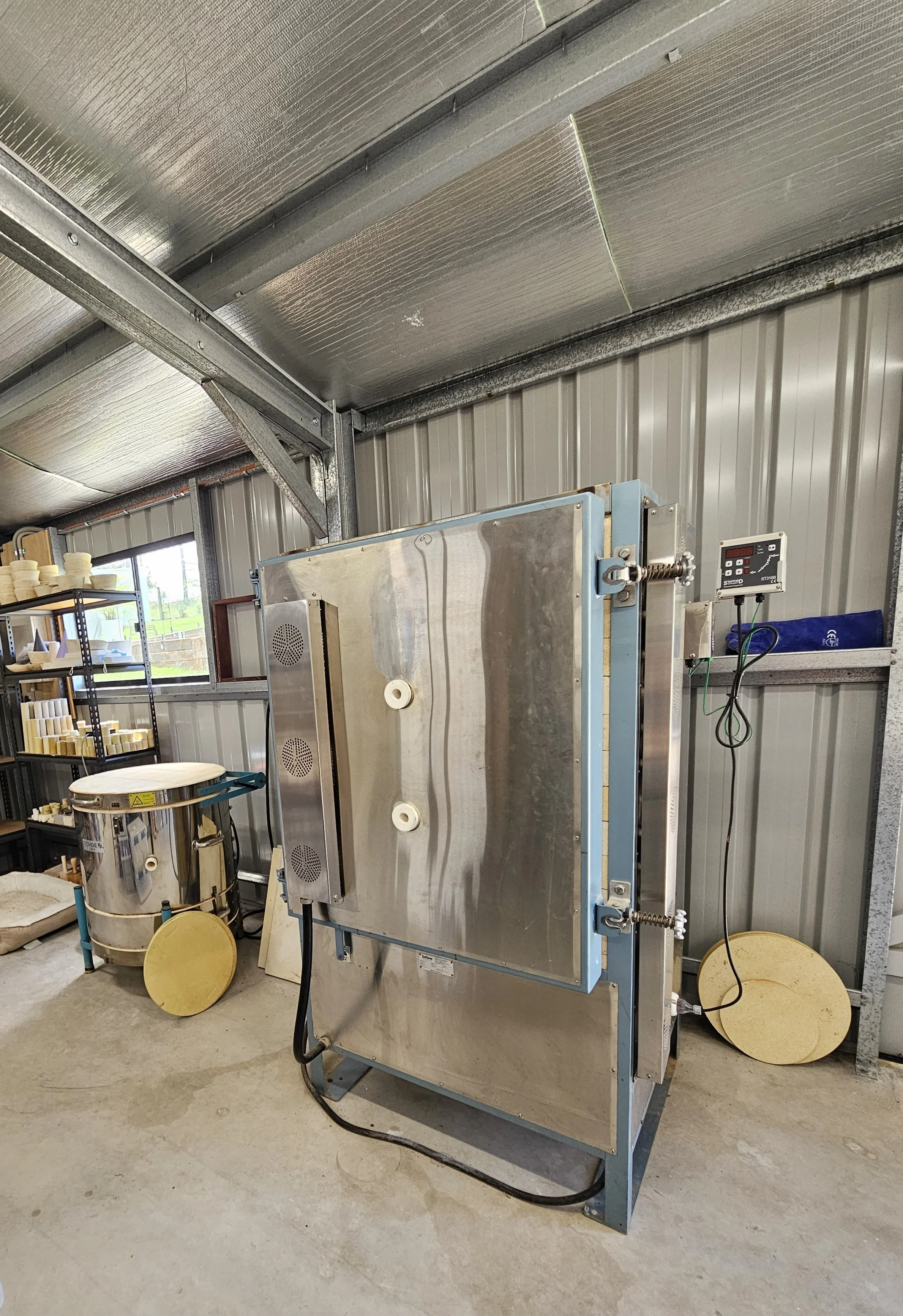 Stoneware — Kiln Firing Service (Per KG)