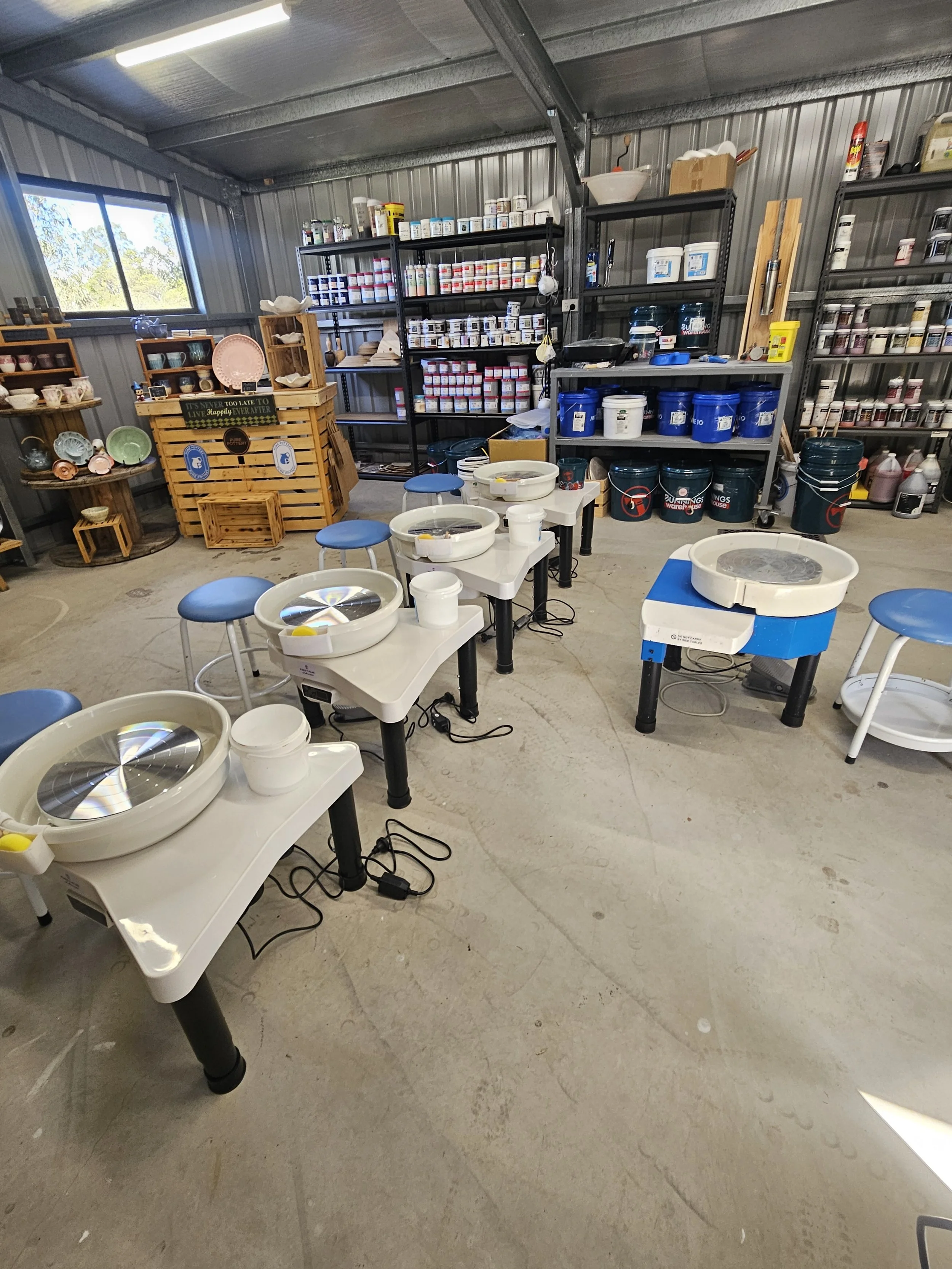 Beginners Wheel Throwing Course, commencing Friday 11th September - 9.30am to 12 pm. ONLY ONE VACANCY LEFT