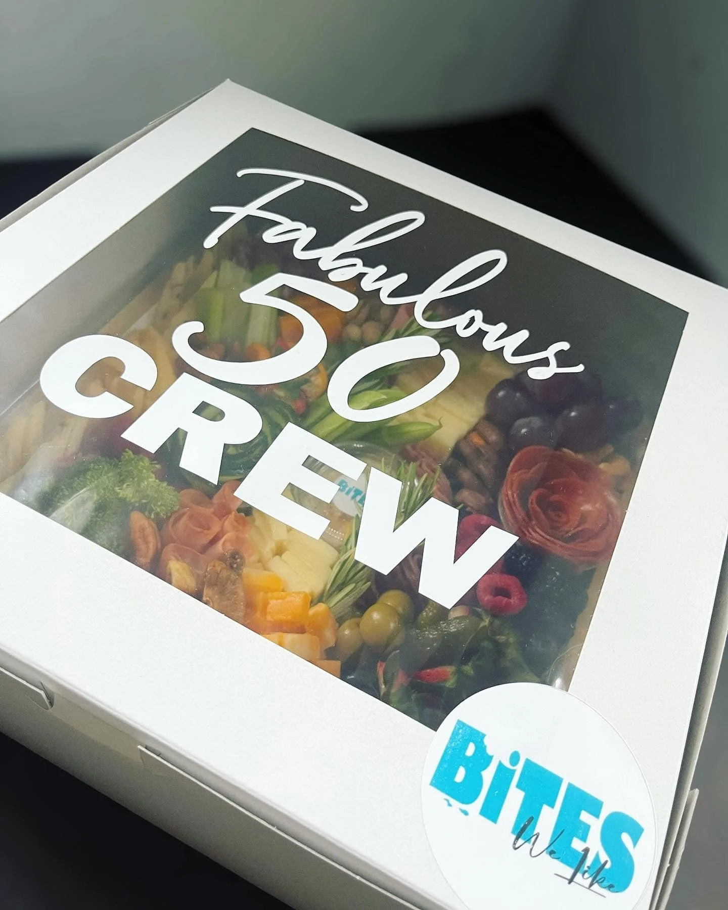 The MAXI Graze Box