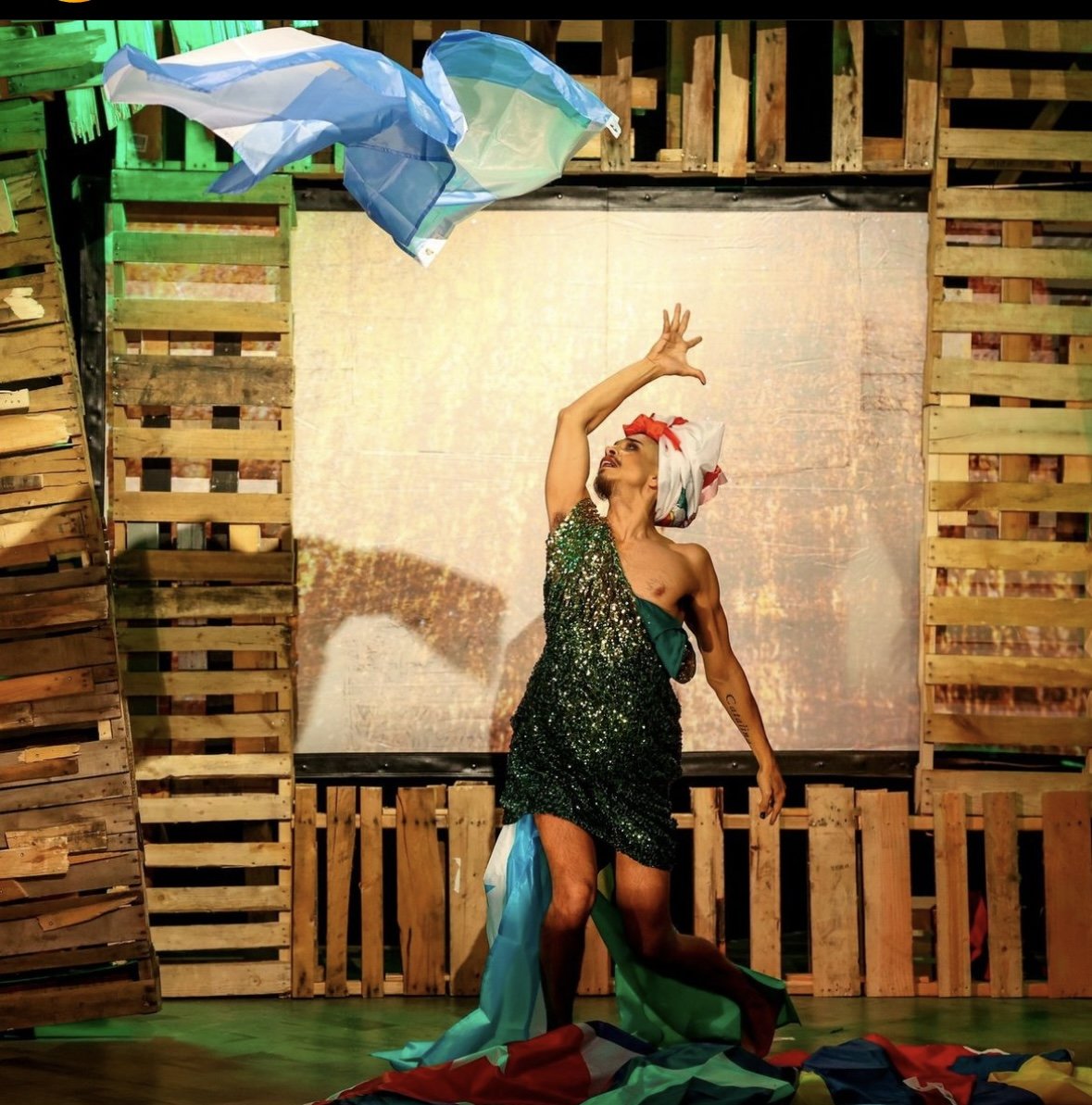 Caberx
(Scenic Carpenter)
Vortex Theatre