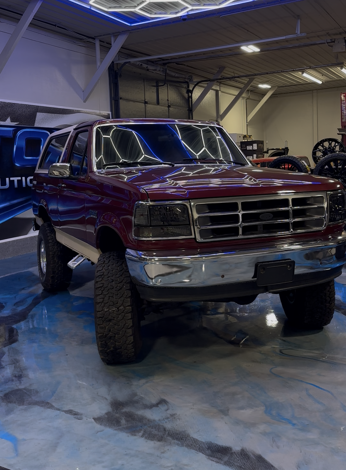 bronco.PNG