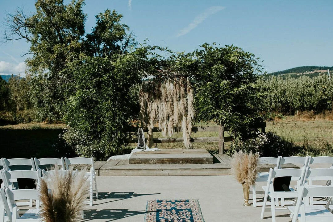 hazelwoodphoto160.jpg