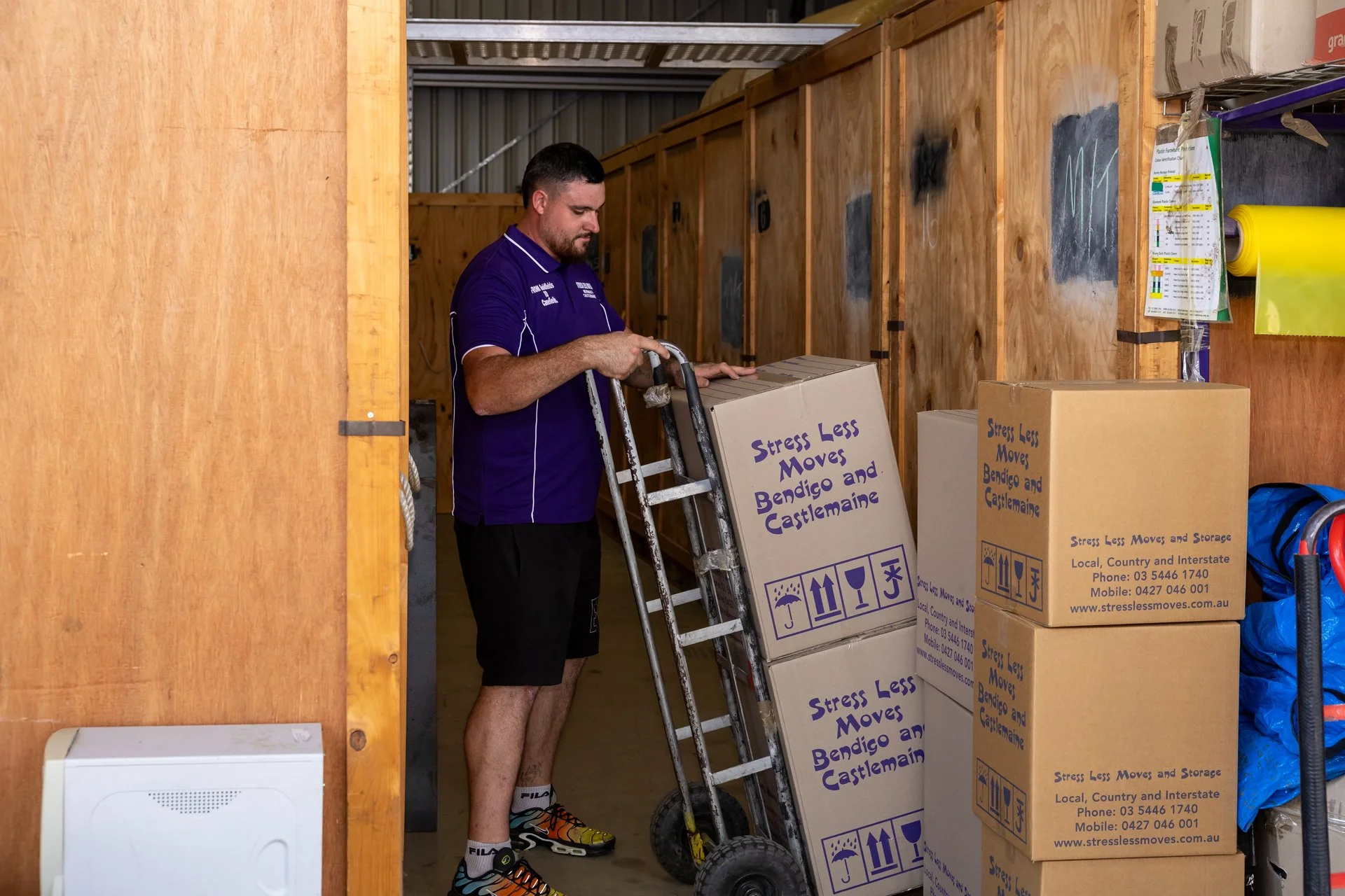 Stress Less Moves | Bendigo Removalists | Moving House | Professional removalists in Bendigo servicing local, regional Victoria and interstate relocations.