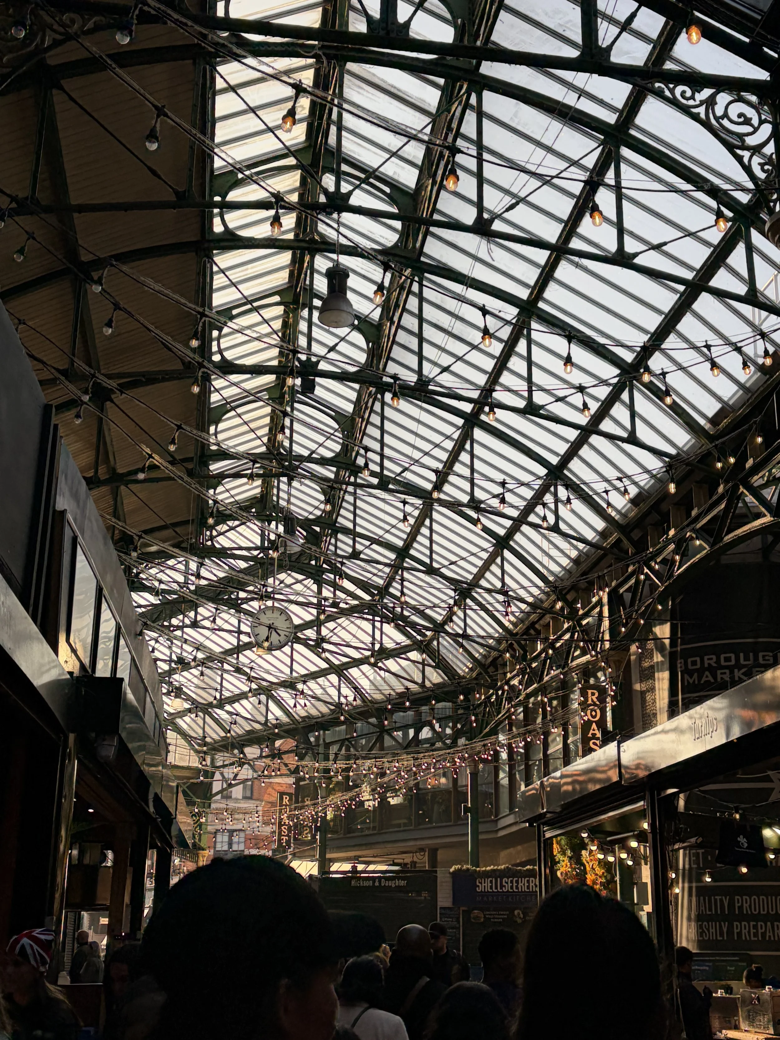 MARKET