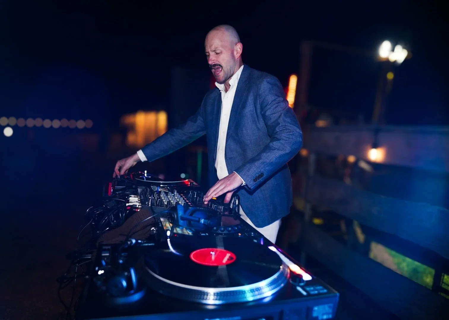 GROOVE DJ