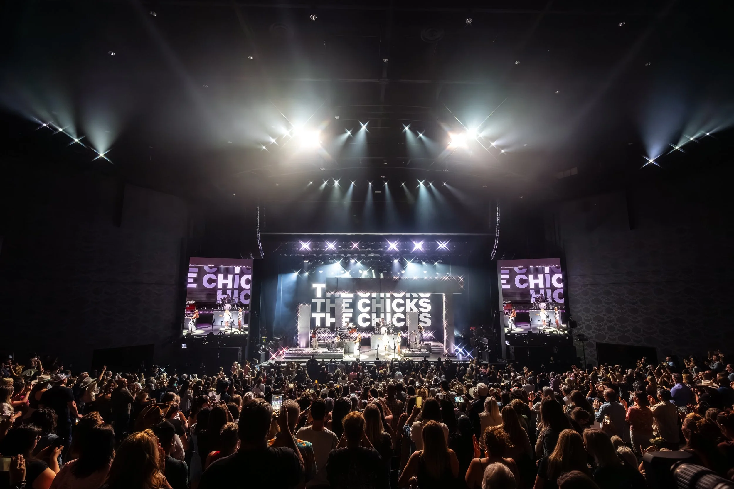 TheChicksYaamava2026_0612_220225-2678_JAKEWESTPHOTO.jpg