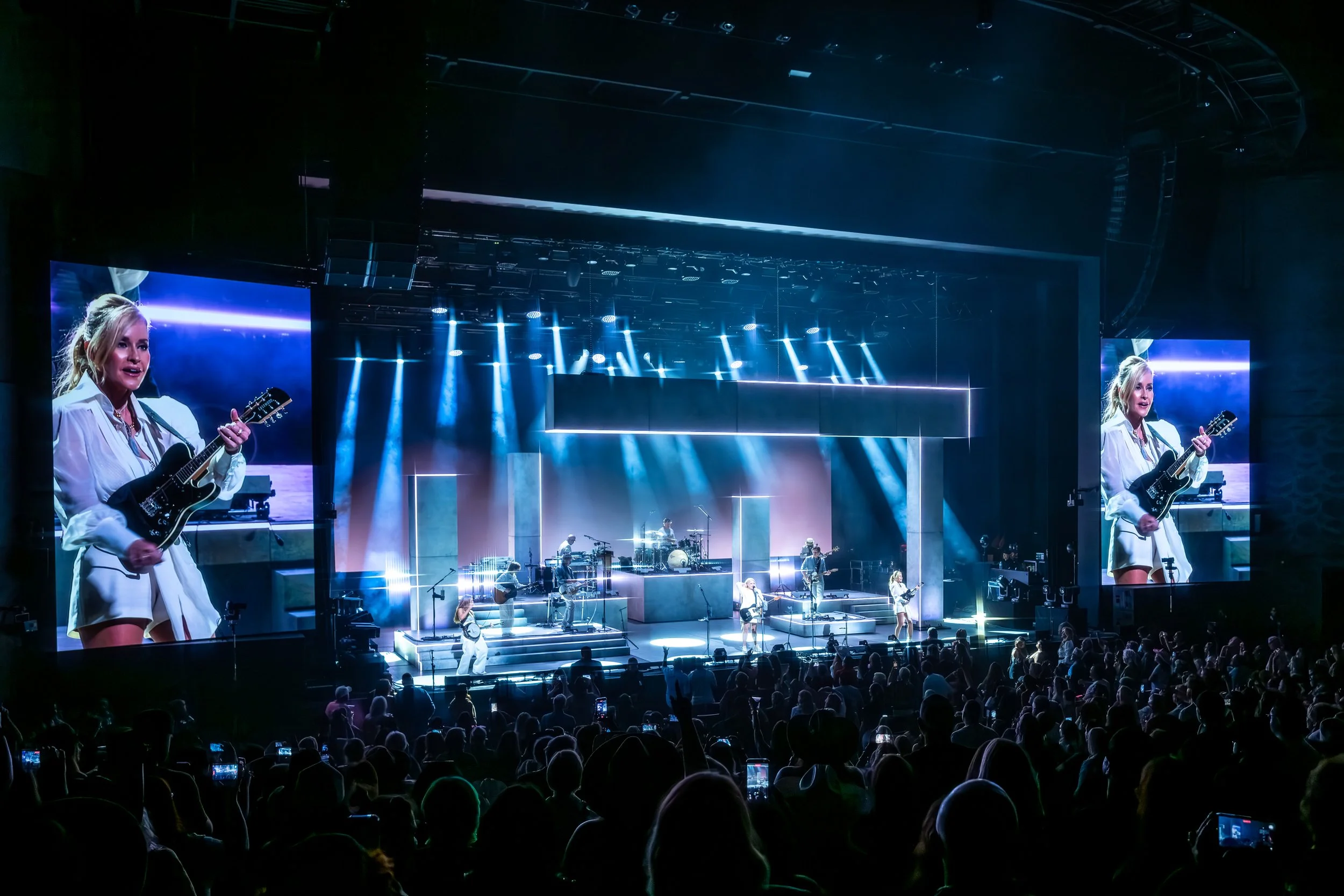 TheChicksYaamava2026_0612_215920-2545_JAKEWESTPHOTO.jpg