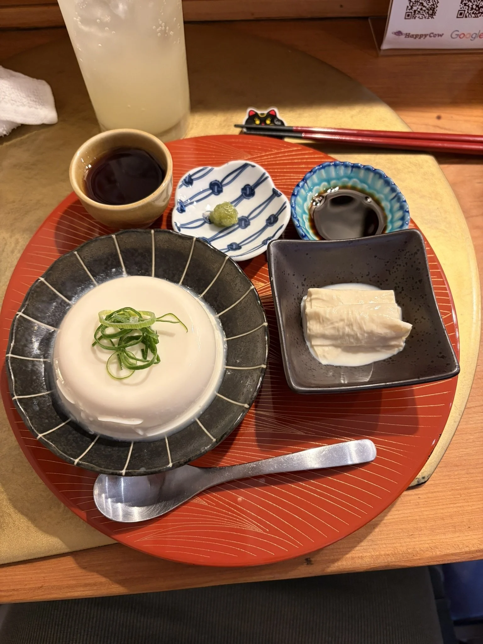 Nijiya 1st course - Silk tofu and Tofu skin