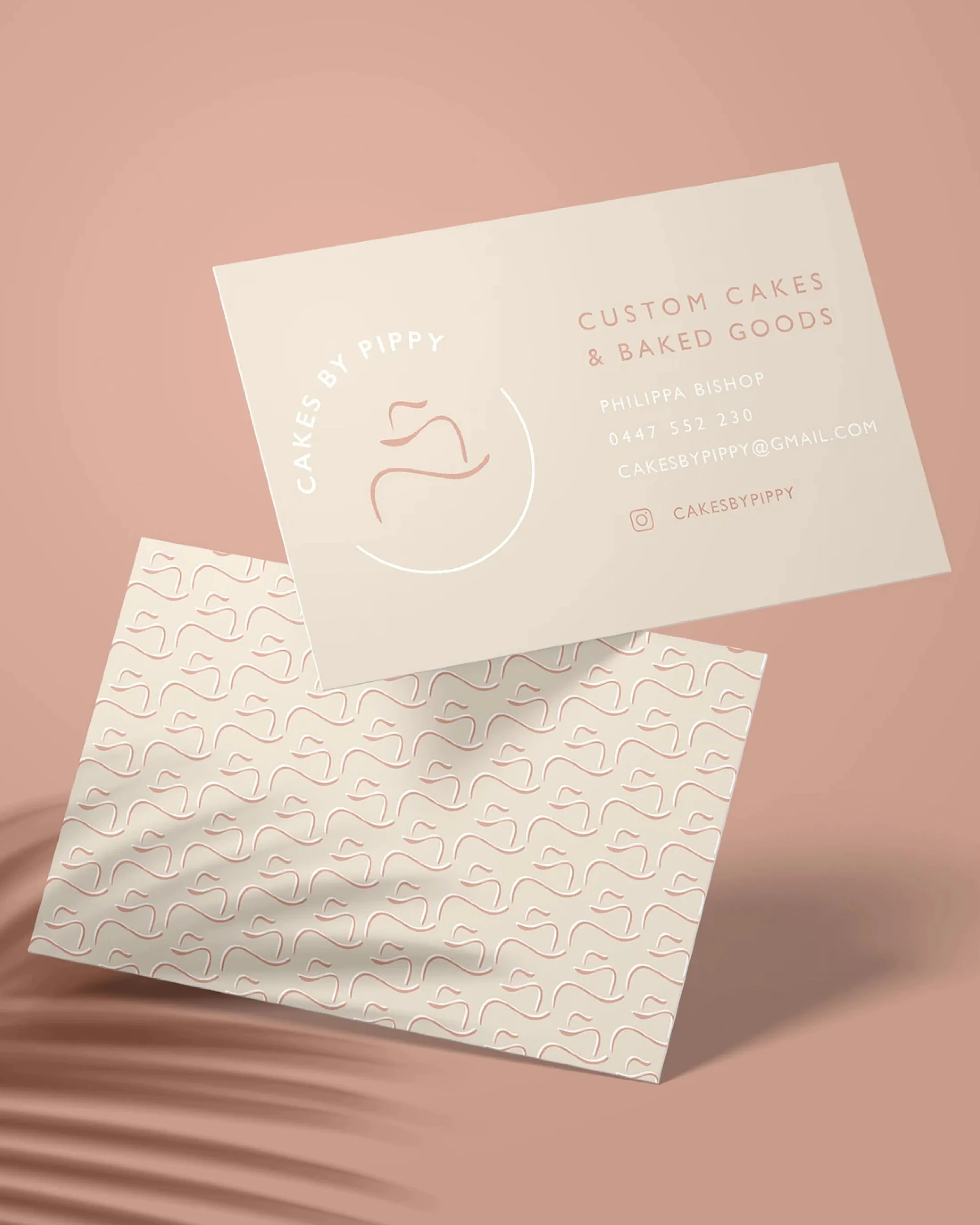 Cakes By Pippy Mockup Spread5.jpg