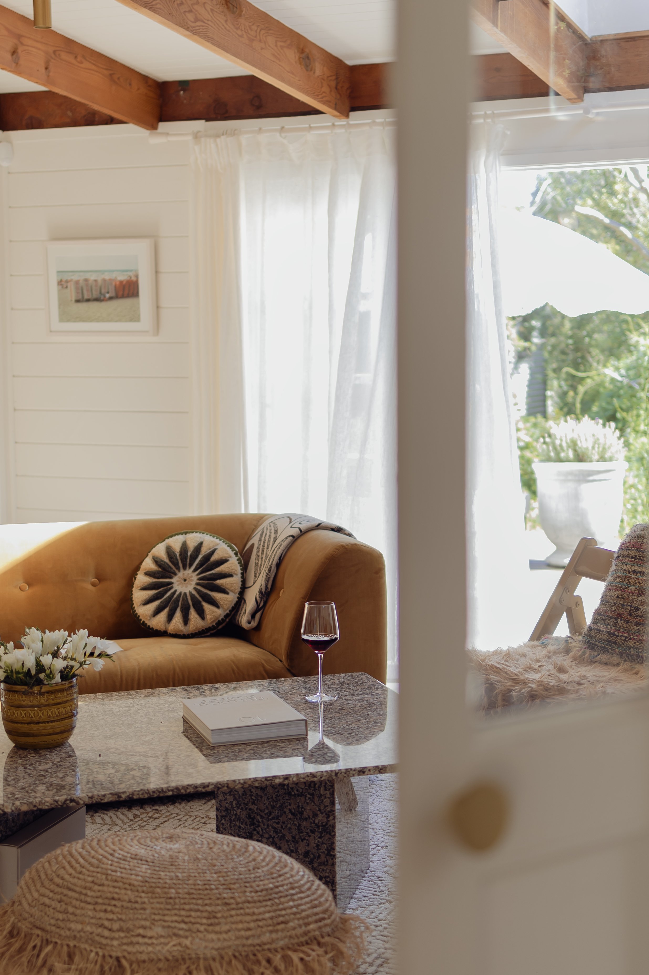 Dune_Fireplace Living_04.jpg