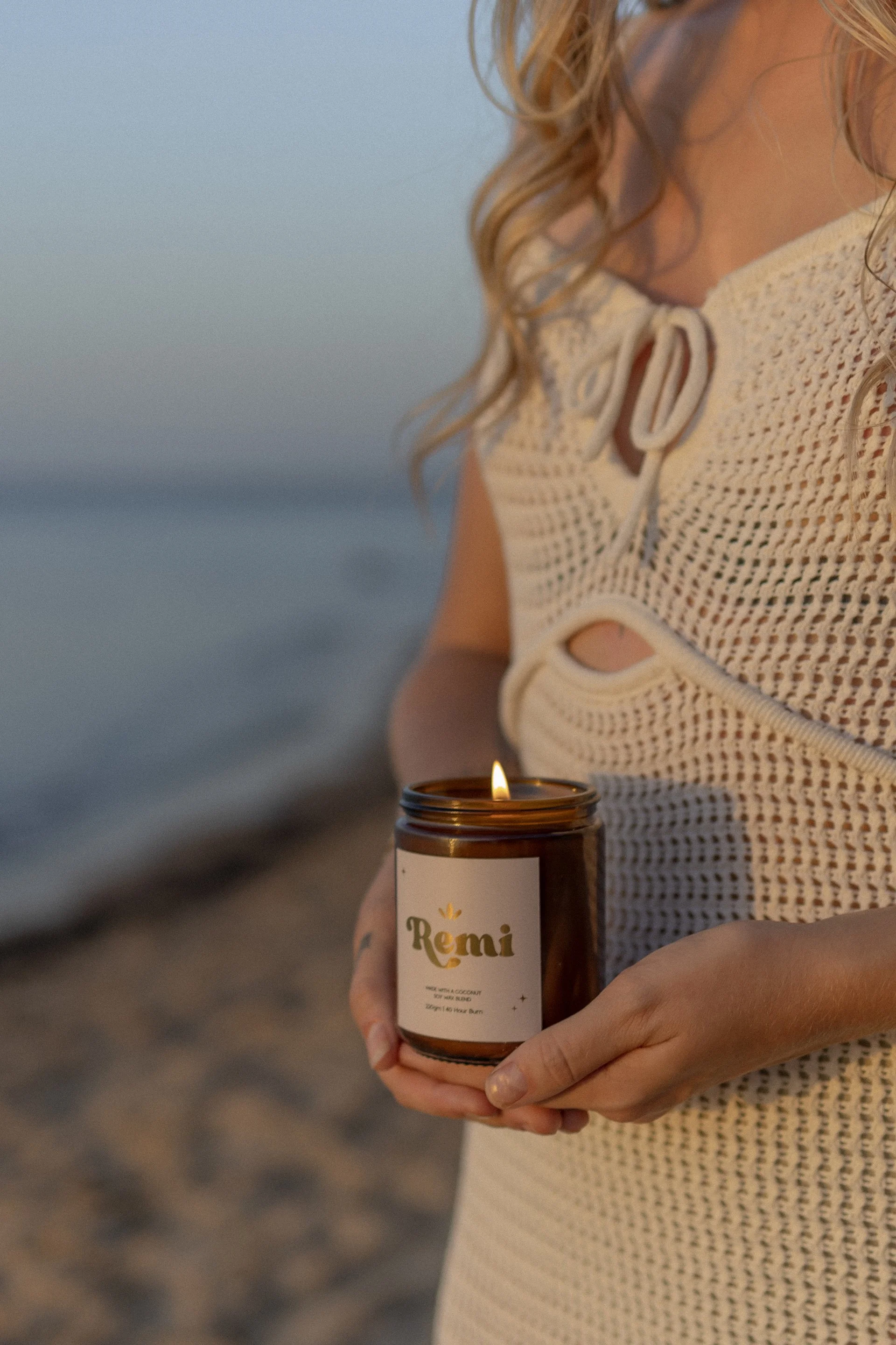 Remi & Mars_Coastal Shoot_LR_0110.jpg