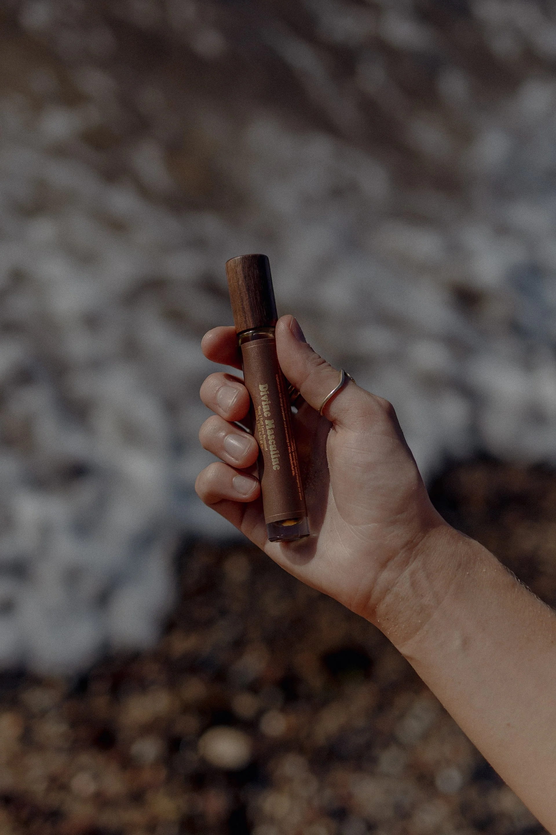 Remi & Mars_Coastal Shoot_LR_050.jpg