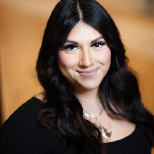 Veronica Quezada Headshot