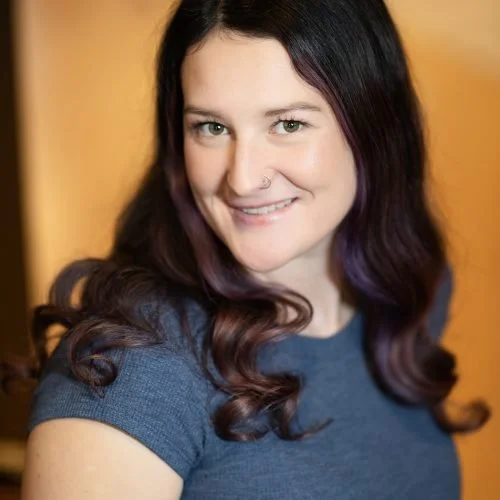 Molly McCracken Headshot