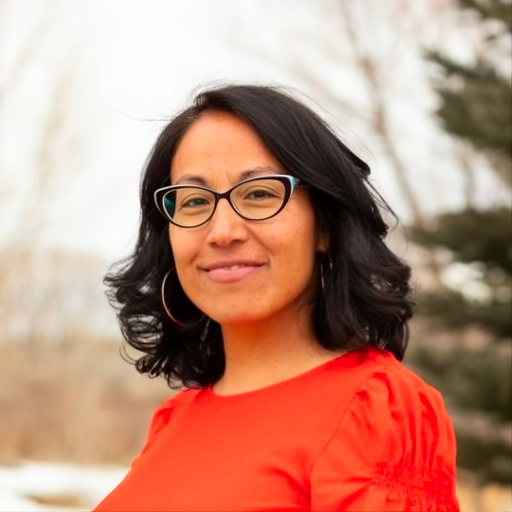 Perla Delgado Headshot