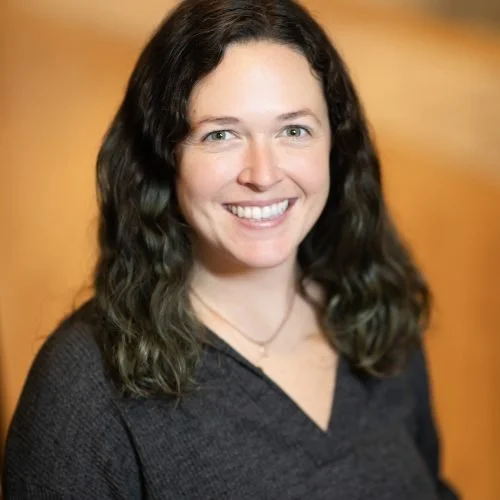 Katie Allen Headshot