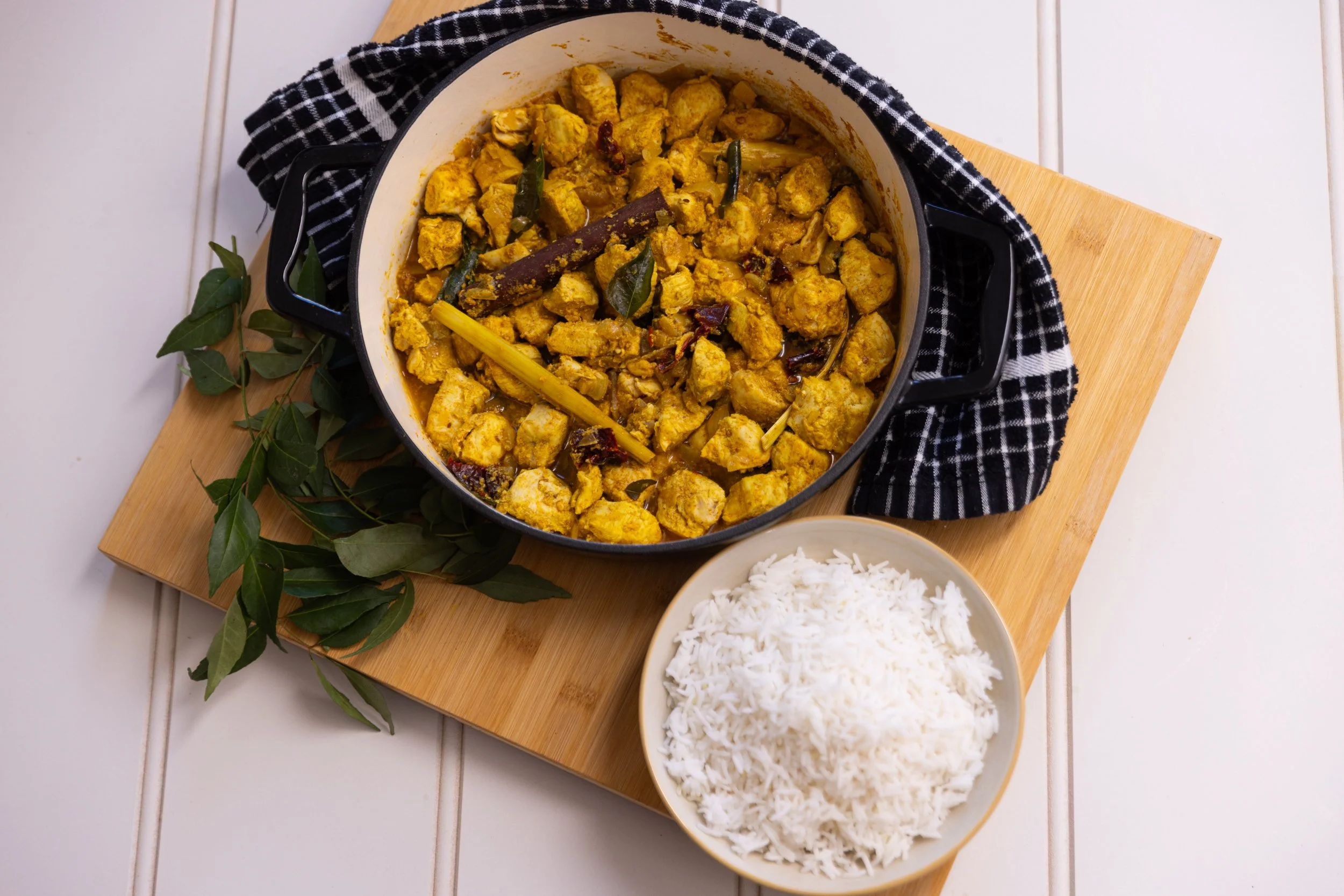 Simple Yoghurt Chicken Curry