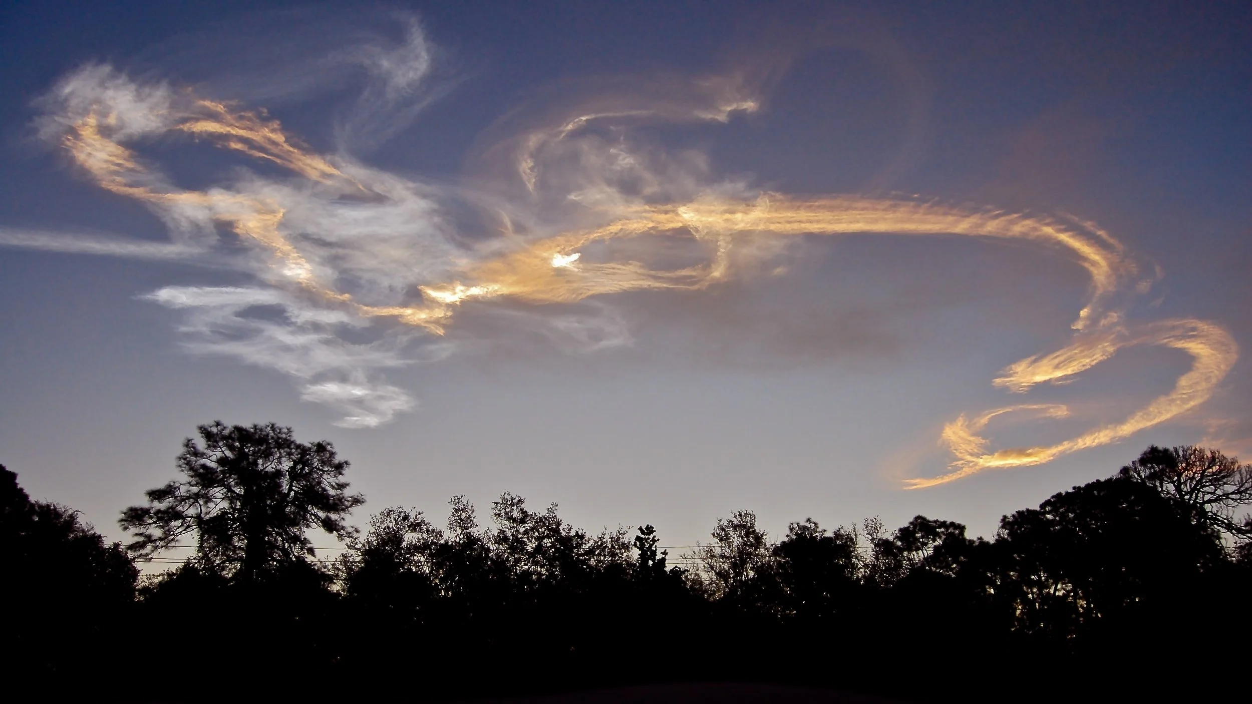 Post-shuttle launch contrails