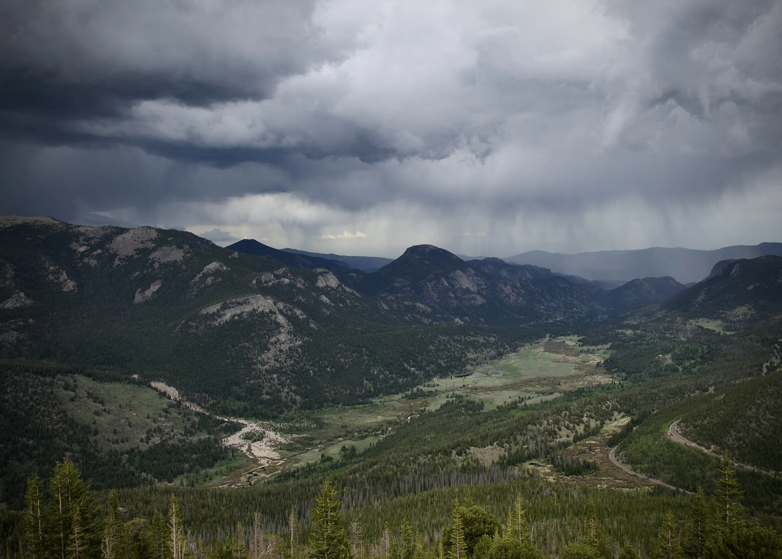 Storms brewing in Rocky Mountain National Park