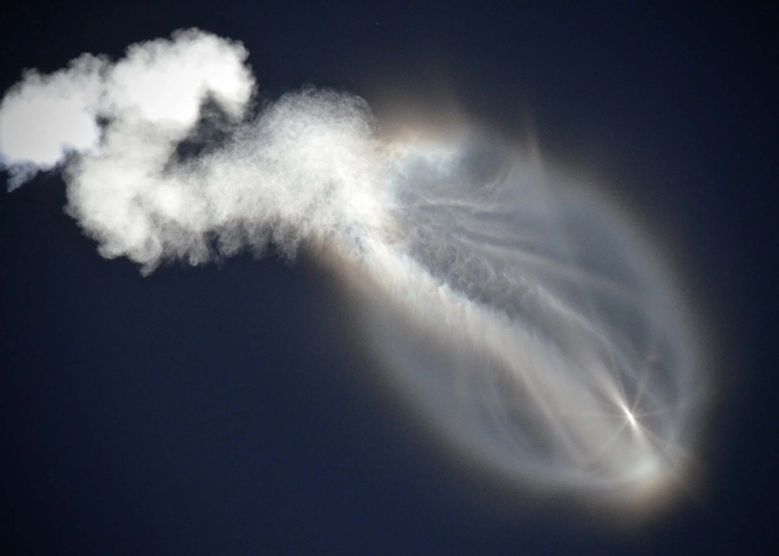 Falcon 9 twilight launch seen from Orlando