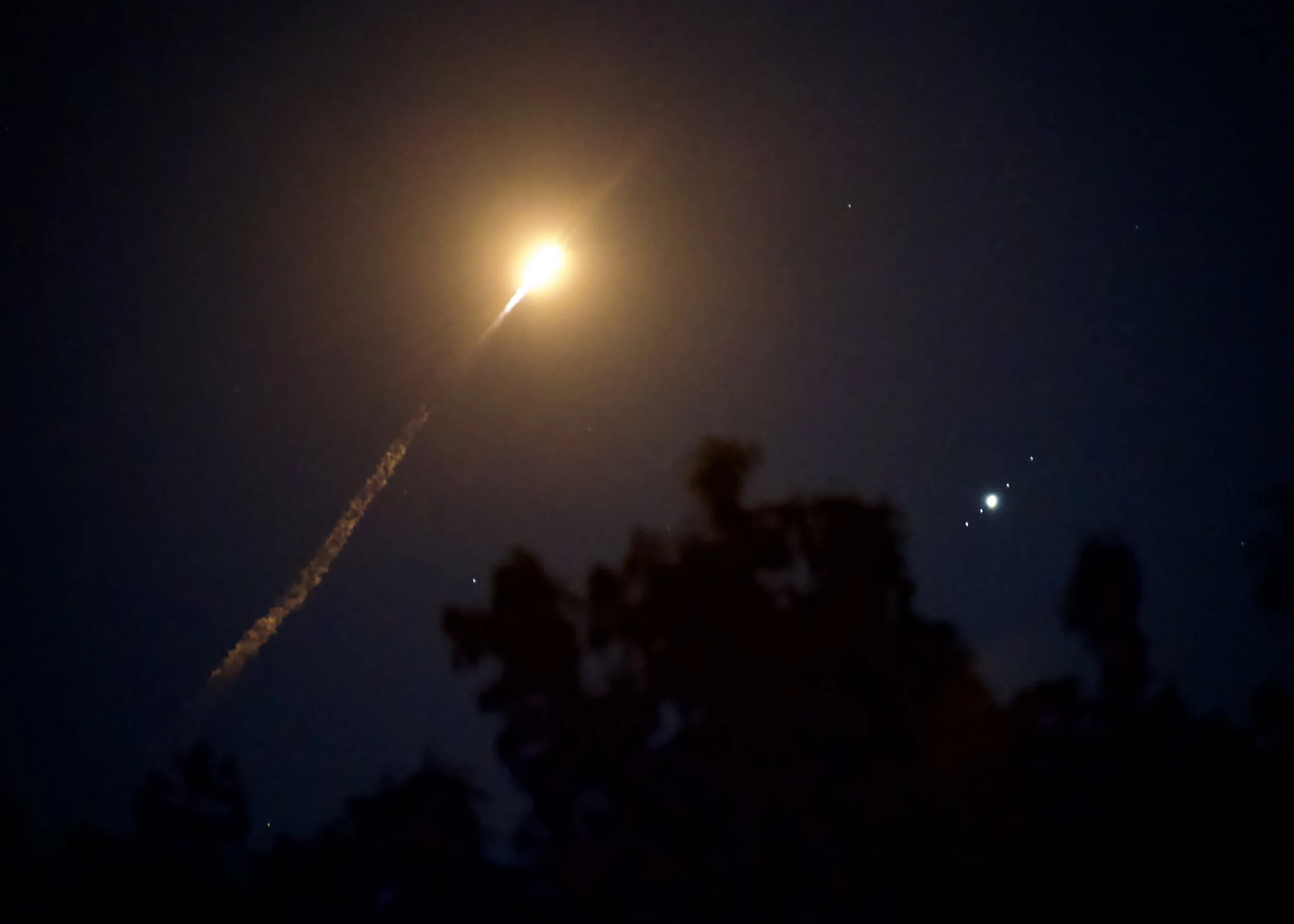 Falcon 9 launch with Jupiter and her moons