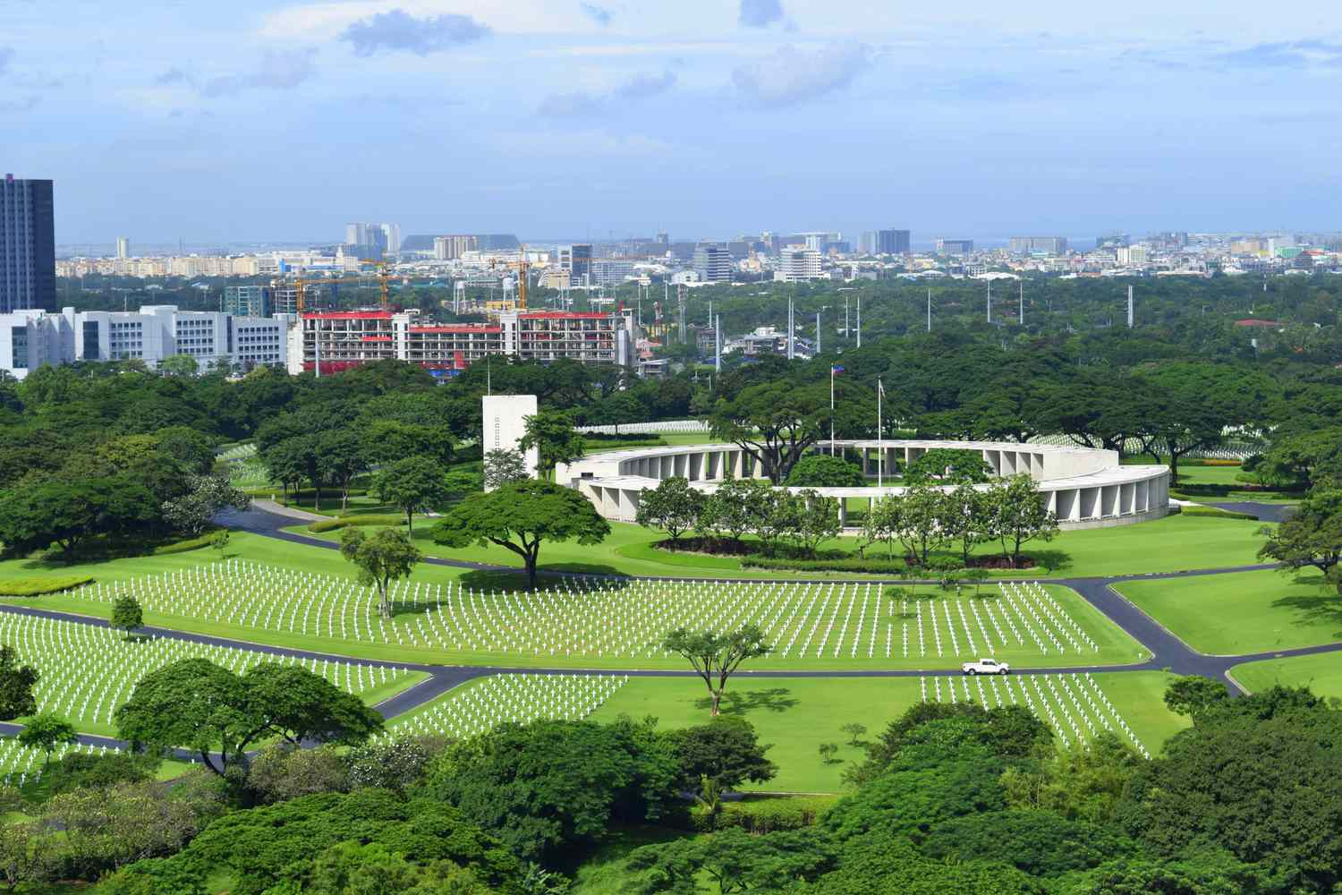 Manila American Cemetery tourist attraction near BGC